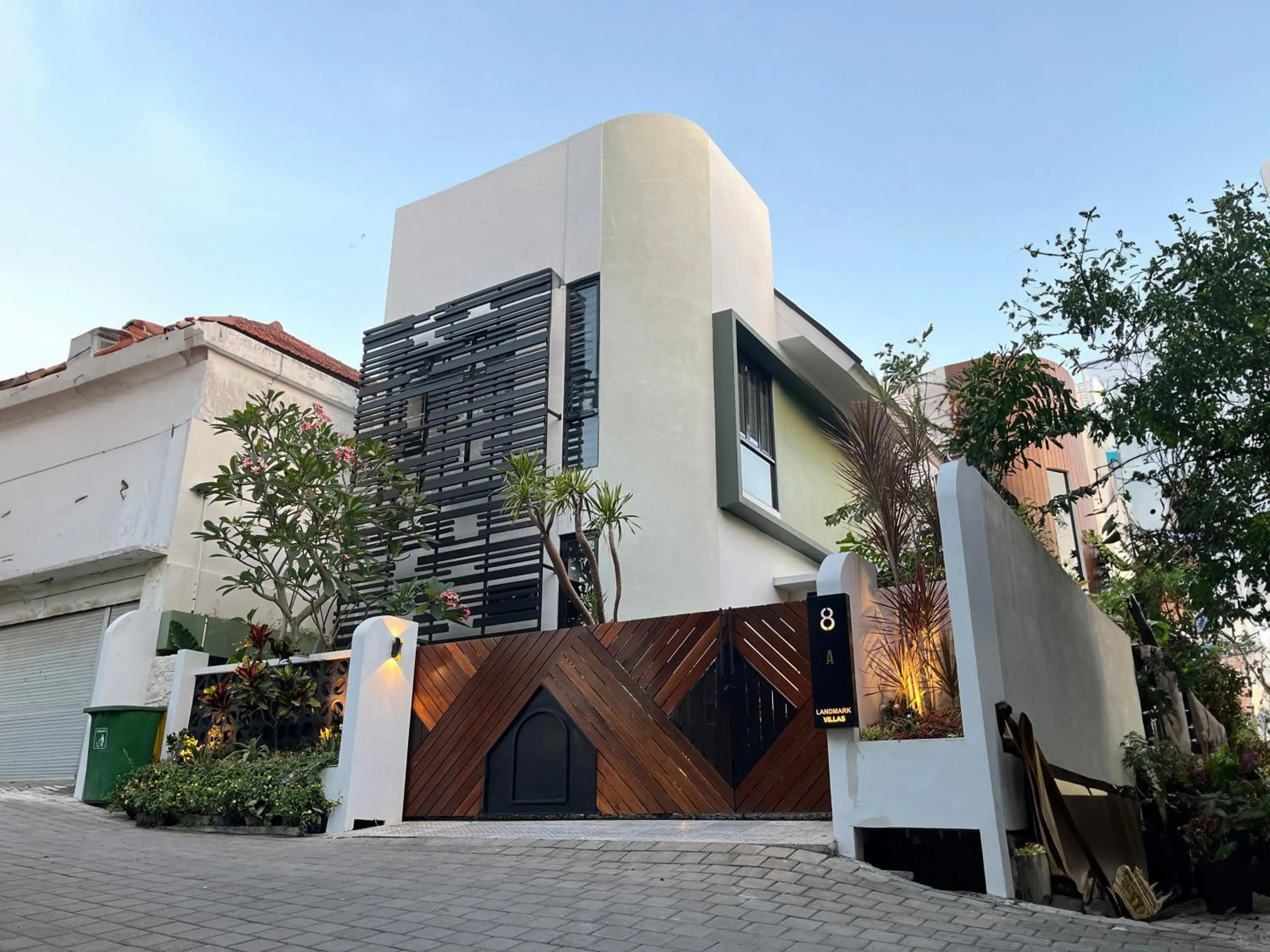 Property building in Landmark Villas