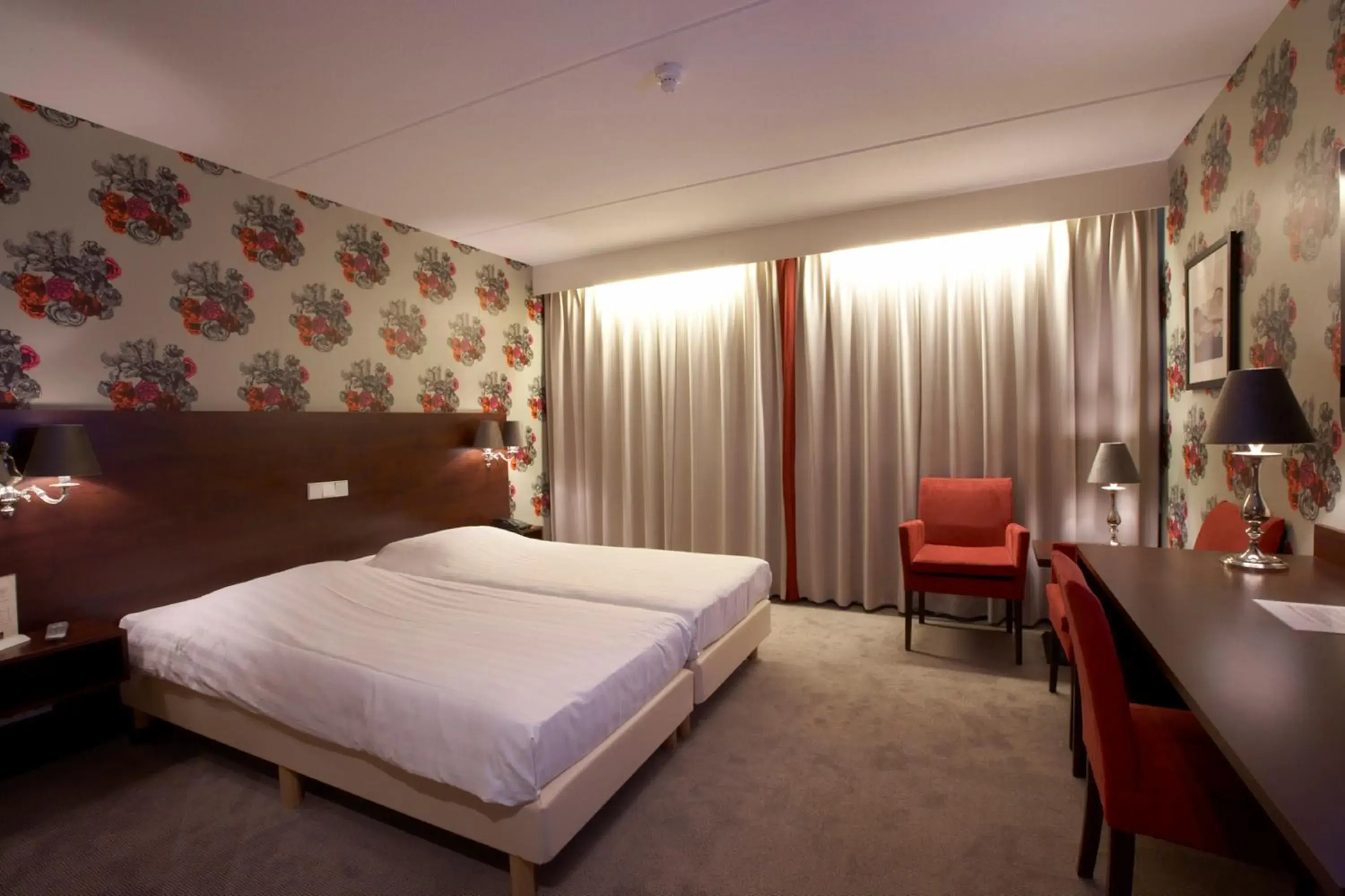 Luxury Room with 2 Single Beds in Hotel Heer Hugo Luxury Room with 2 Single Beds in Hotel Heer Hugo