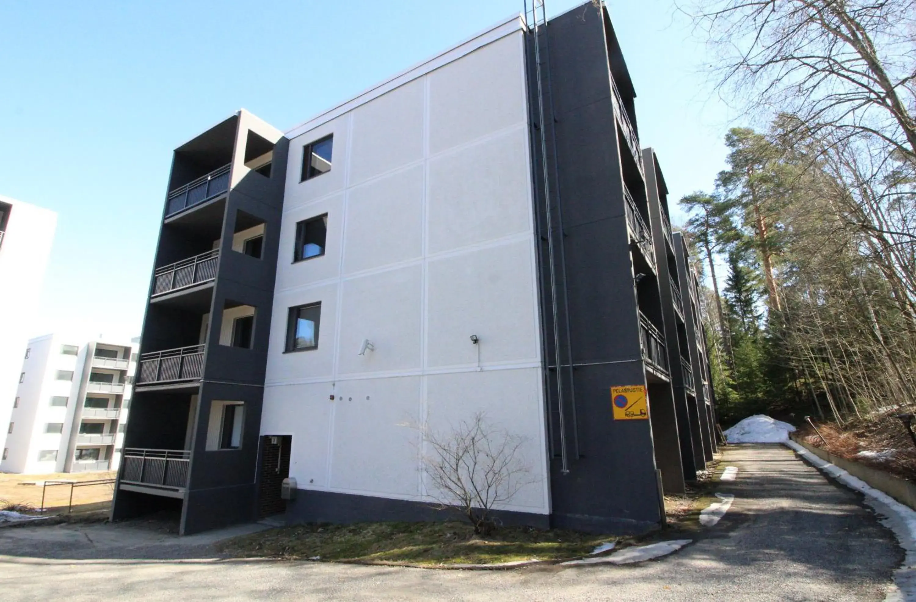 Three-Bedroom Apartment in Forenom Serviced Apartments Hämeenlinna Katuma 3 Three-Bedroom Apartment in Forenom Serviced Apartments Hämeenlinna Katuma 3