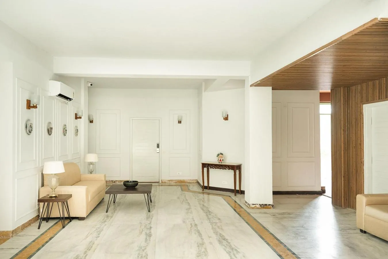 Lounge or bar in Firebrick Boutique Residences - AMETHYST HOUSE