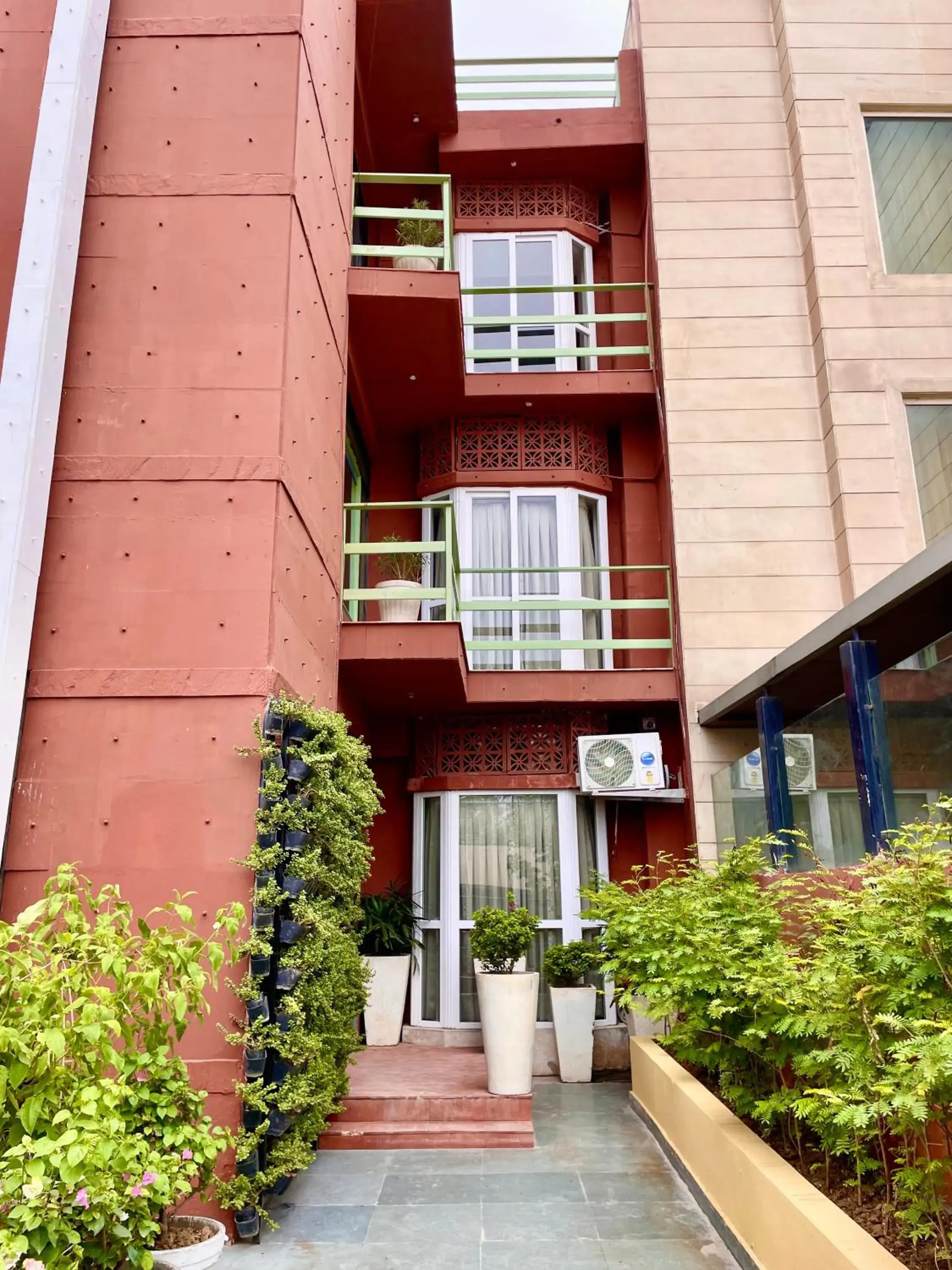 Facade/entrance in Firebrick Boutique Residences - AMETHYST HOUSE Facade/entrance in Firebrick Boutique Residences - AMETHYST HOUSE