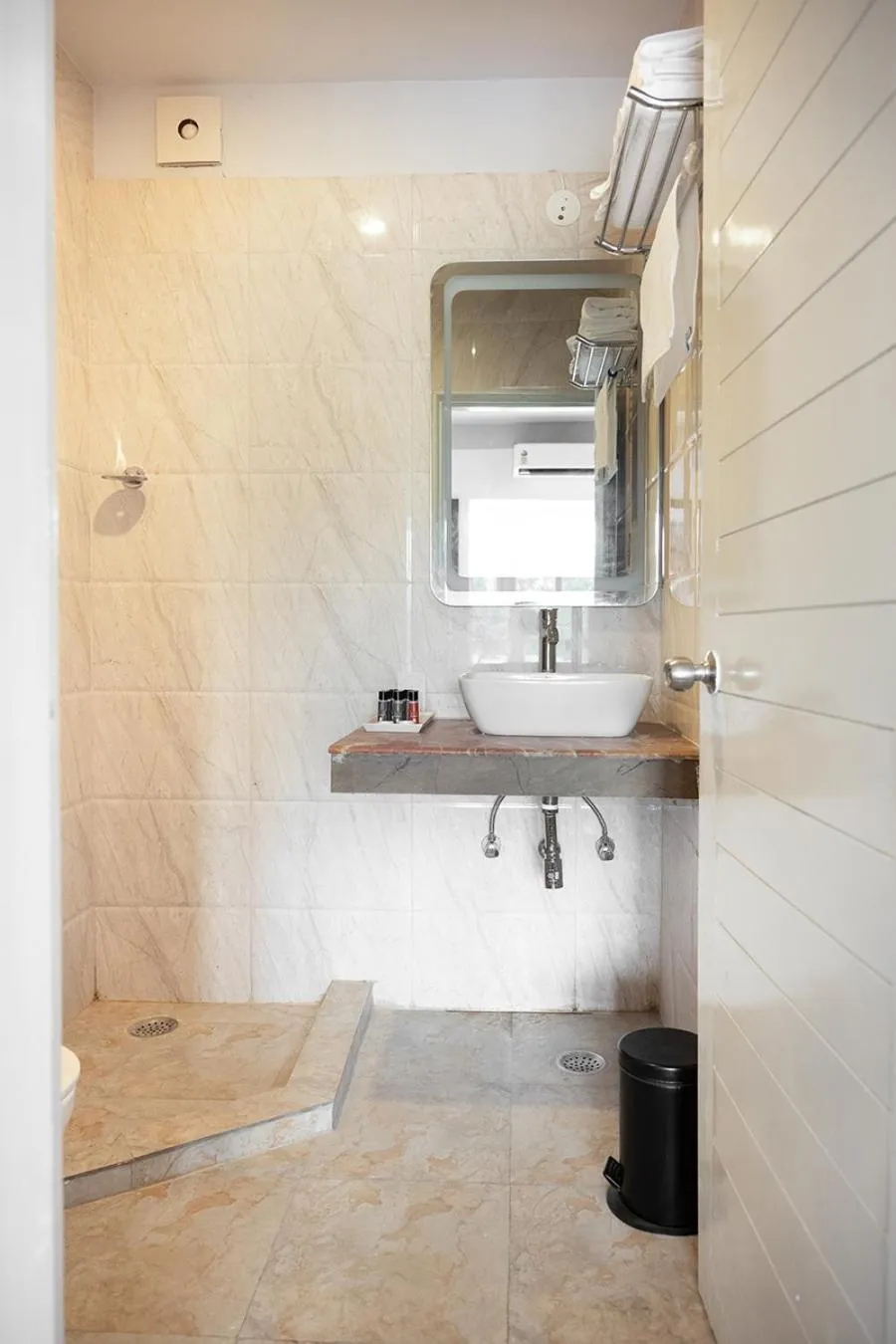 Bathroom in Firebrick Boutique Residences - AMETHYST HOUSE