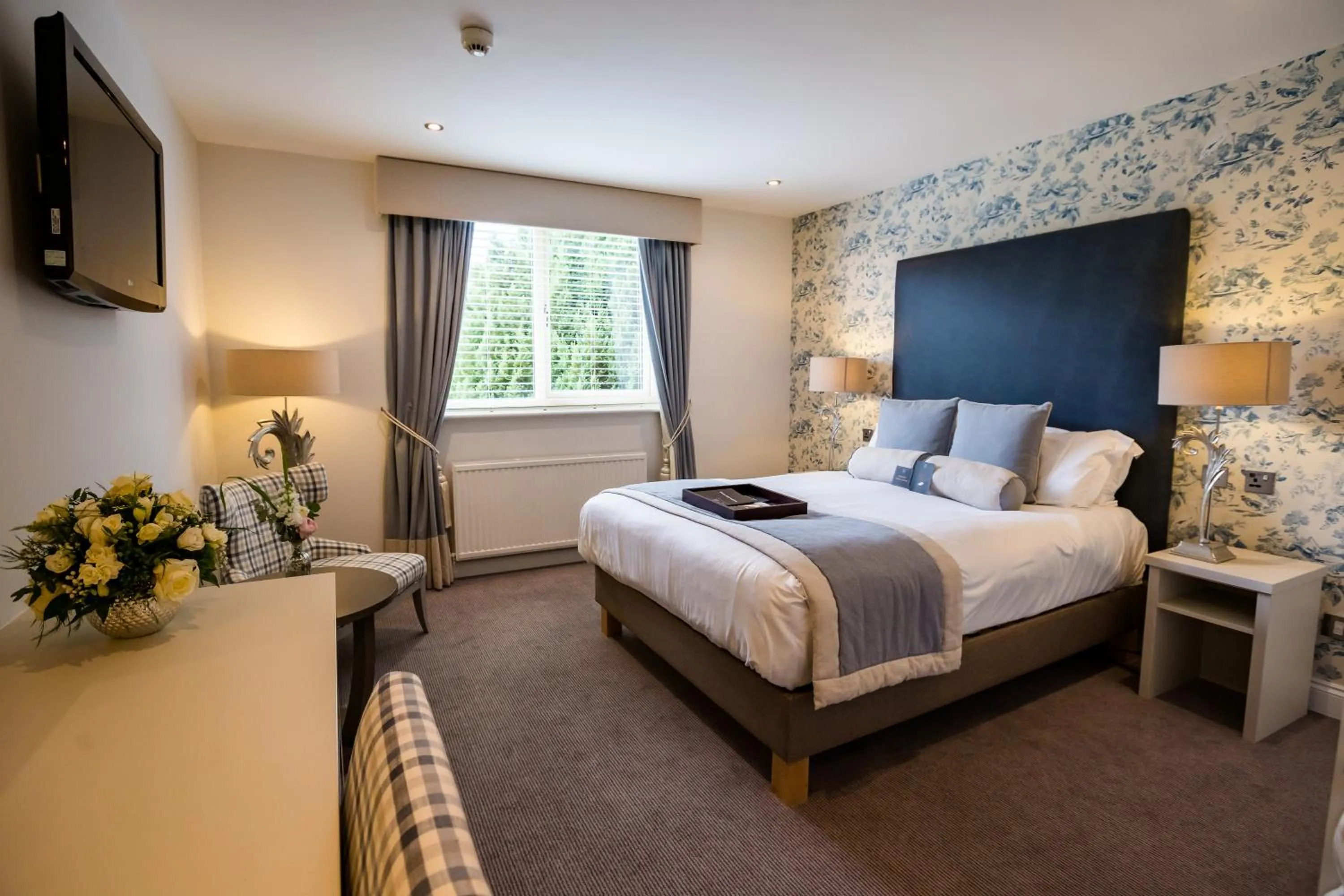 Bedroom, Bed in WorldHotels Distinctive Woughton House Hotel