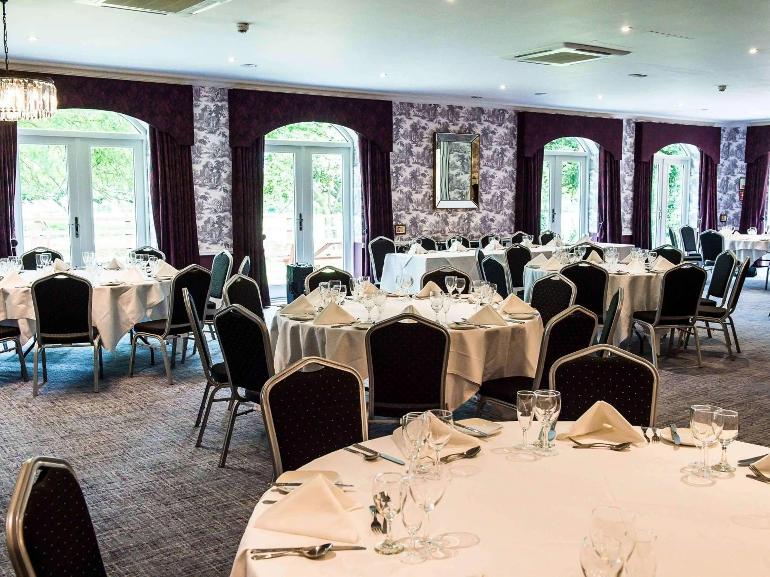 On site in WorldHotels Distinctive Woughton House Hotel