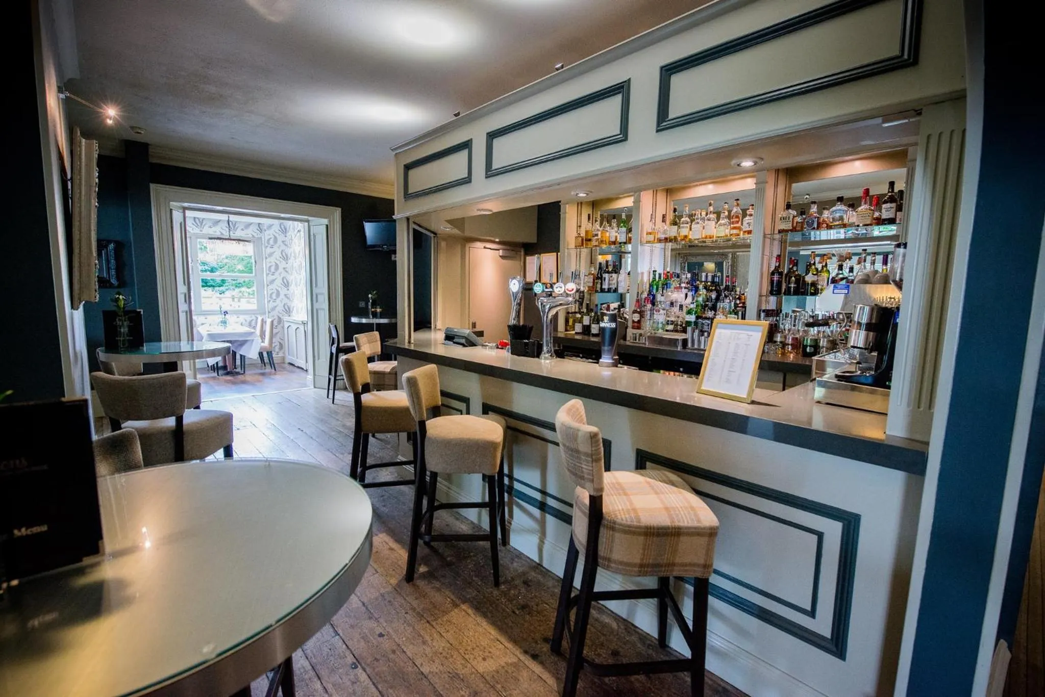 Lounge or bar in WorldHotels Distinctive Woughton House Hotel