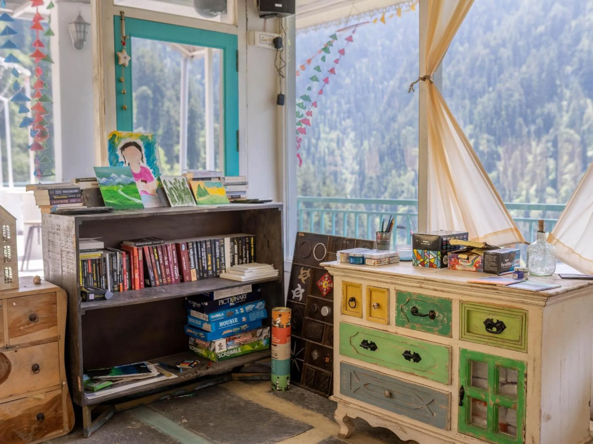 Property building in Moustache Shoja, Jibhi