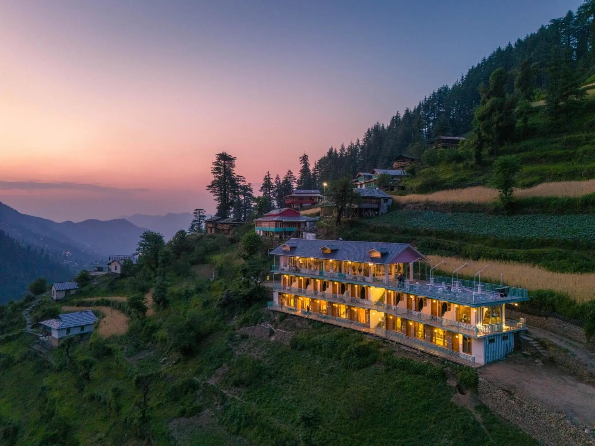 Property building in Moustache Shoja, Jibhi