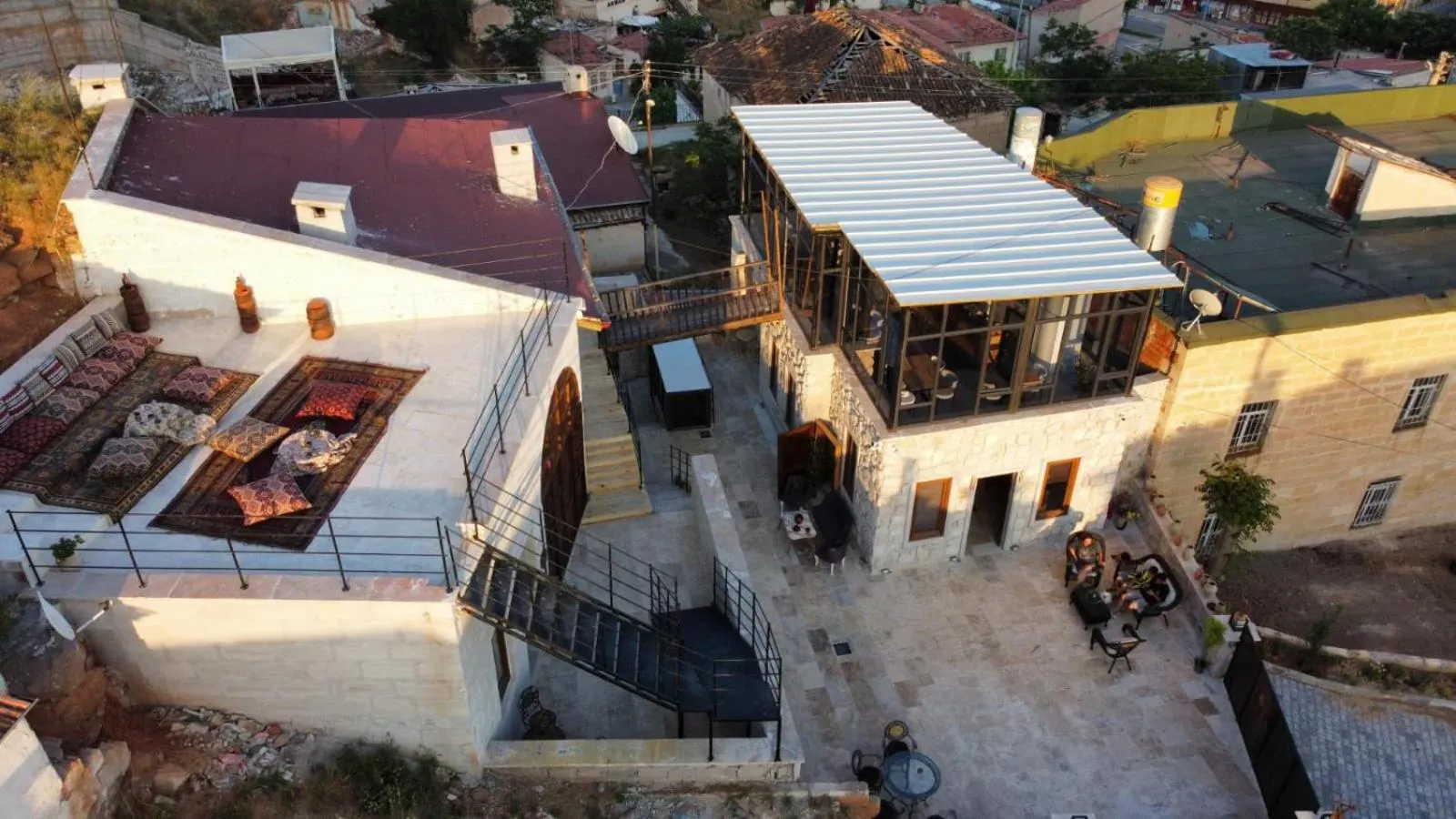 Property building in Almula Cave