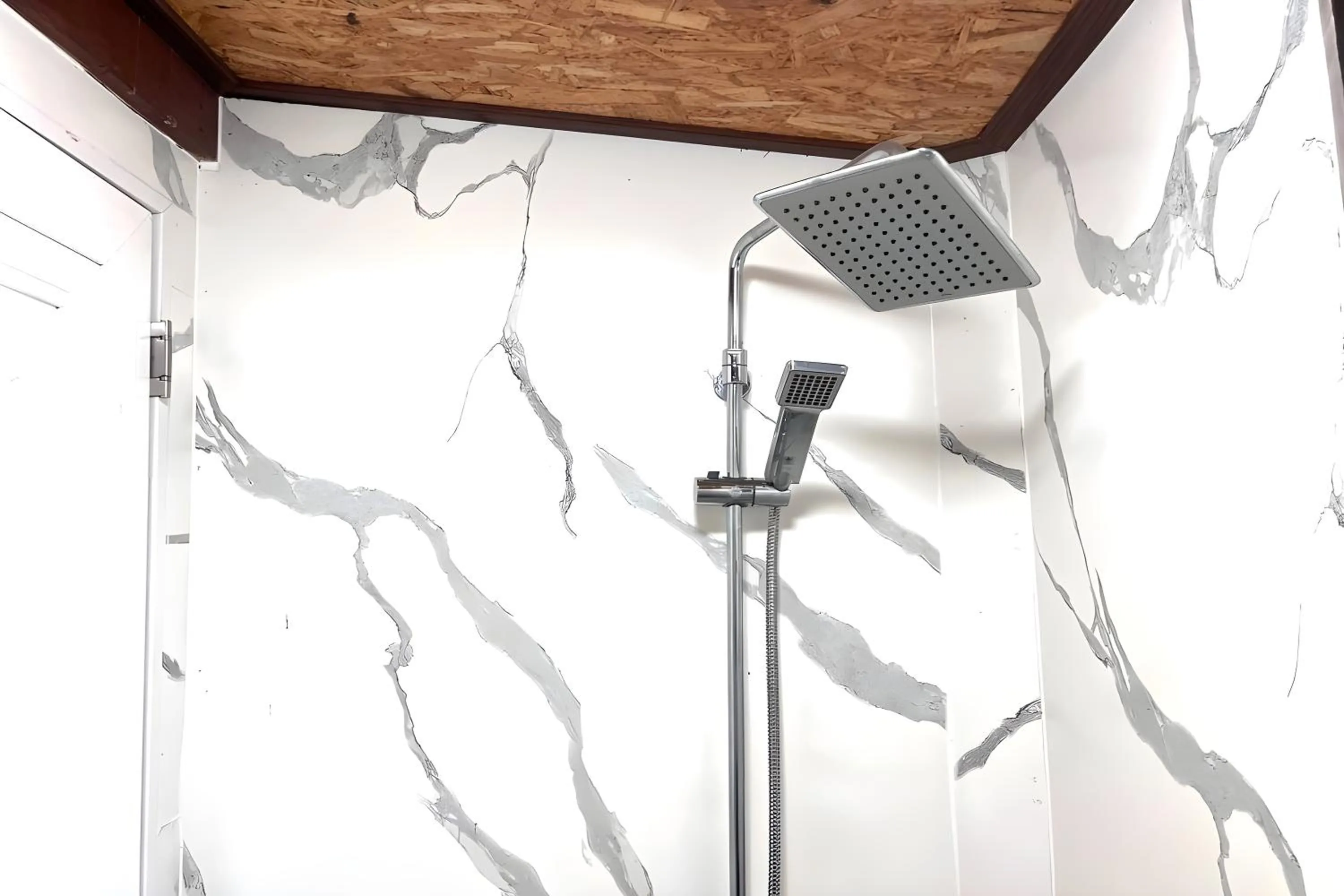 Bathroom in Rat Min House