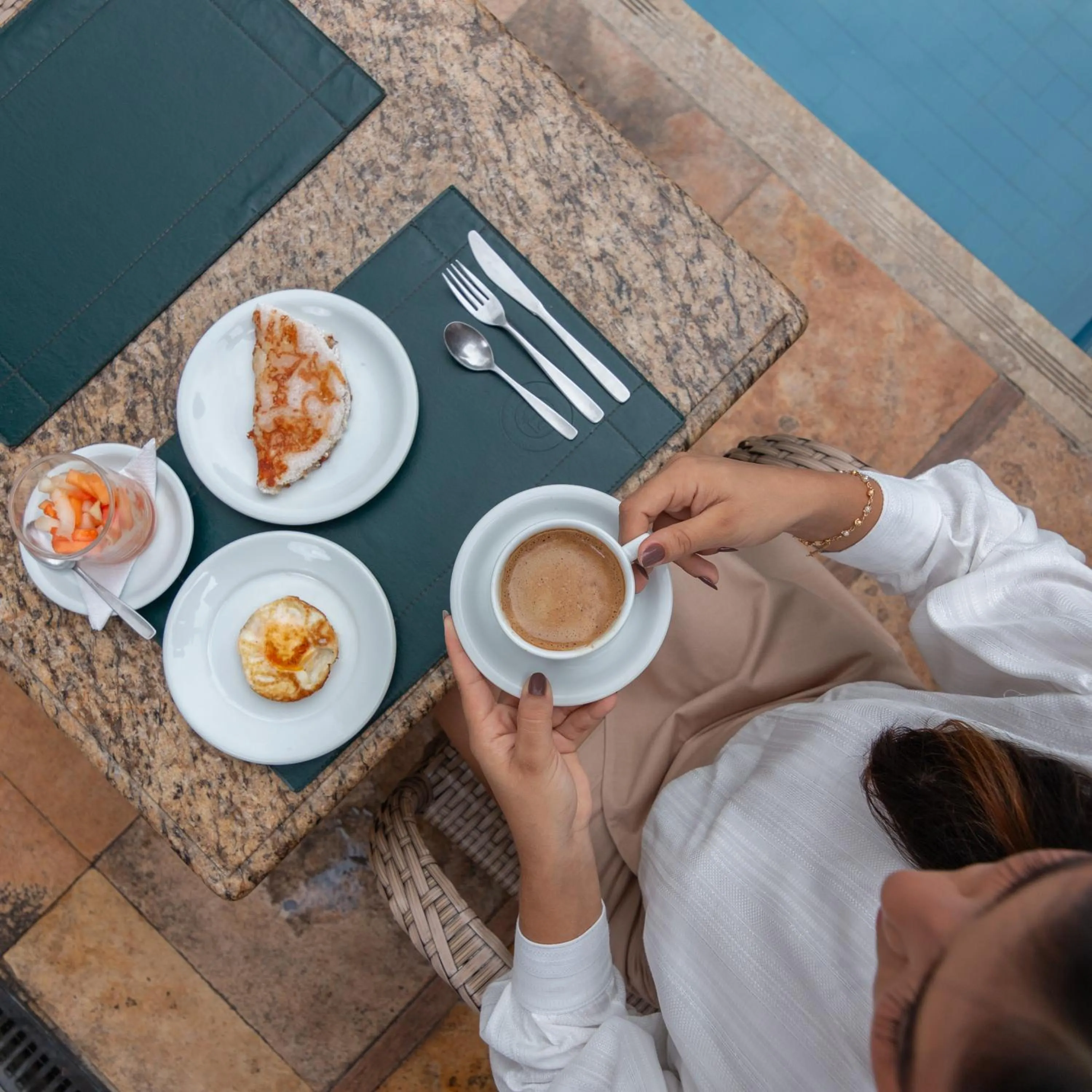 Food and drinks in Hotel Villa Mayor Charme