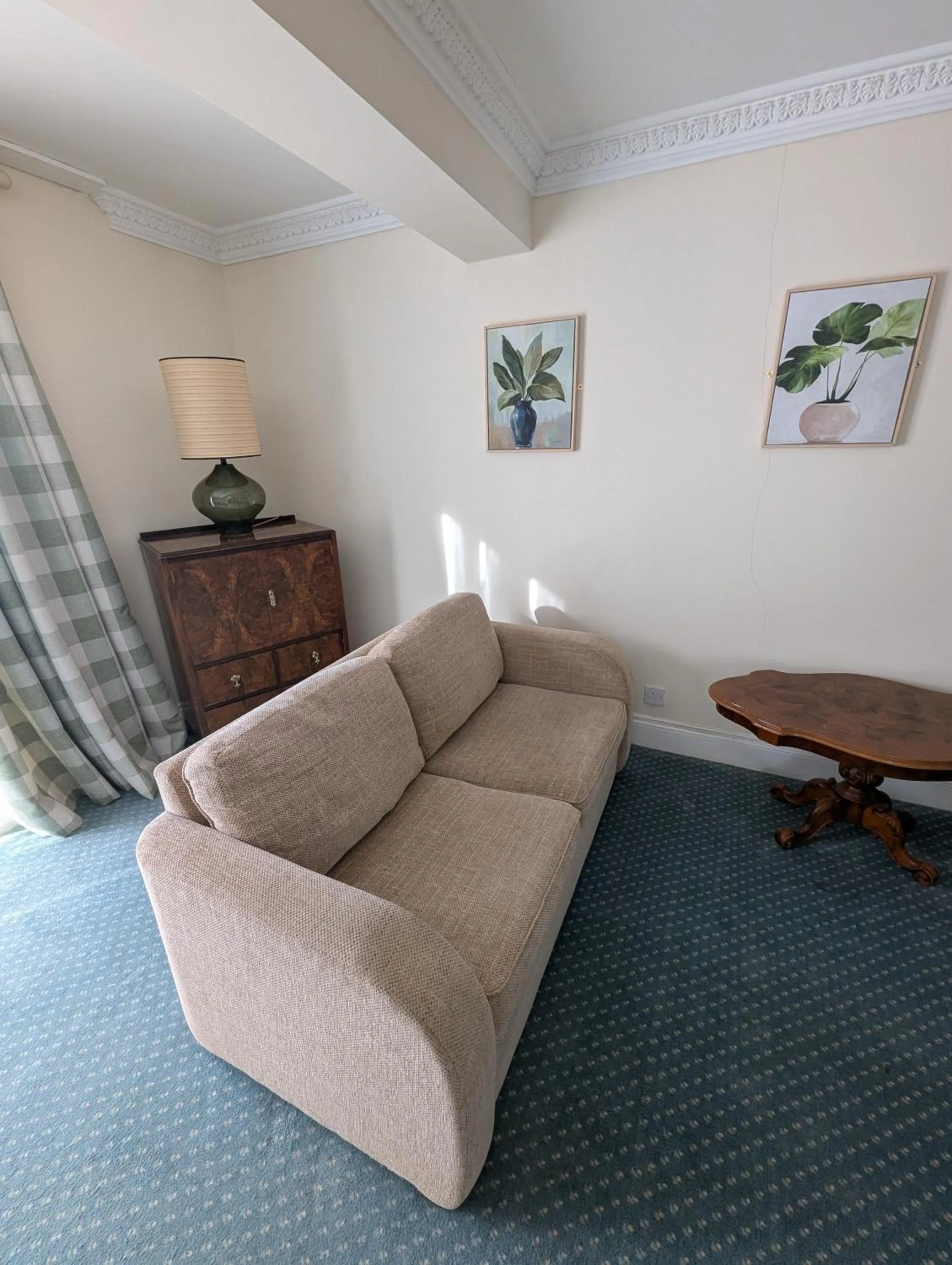 The Walnut Tree Hotel