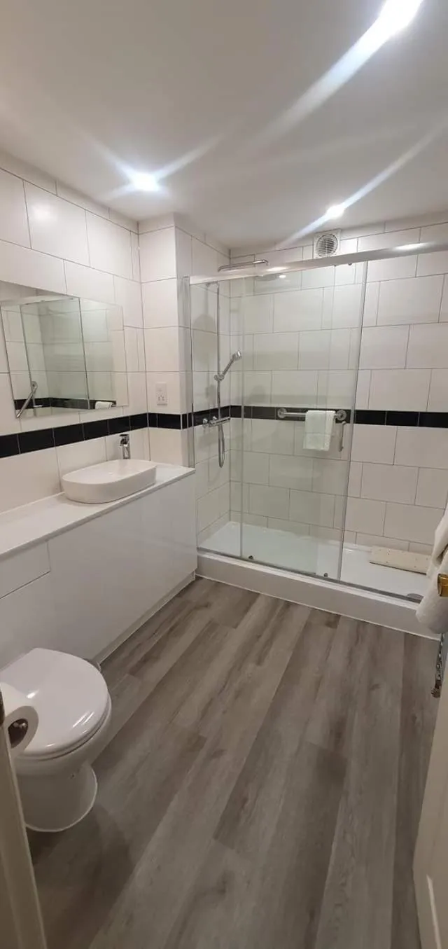 The Walnut Tree Hotel