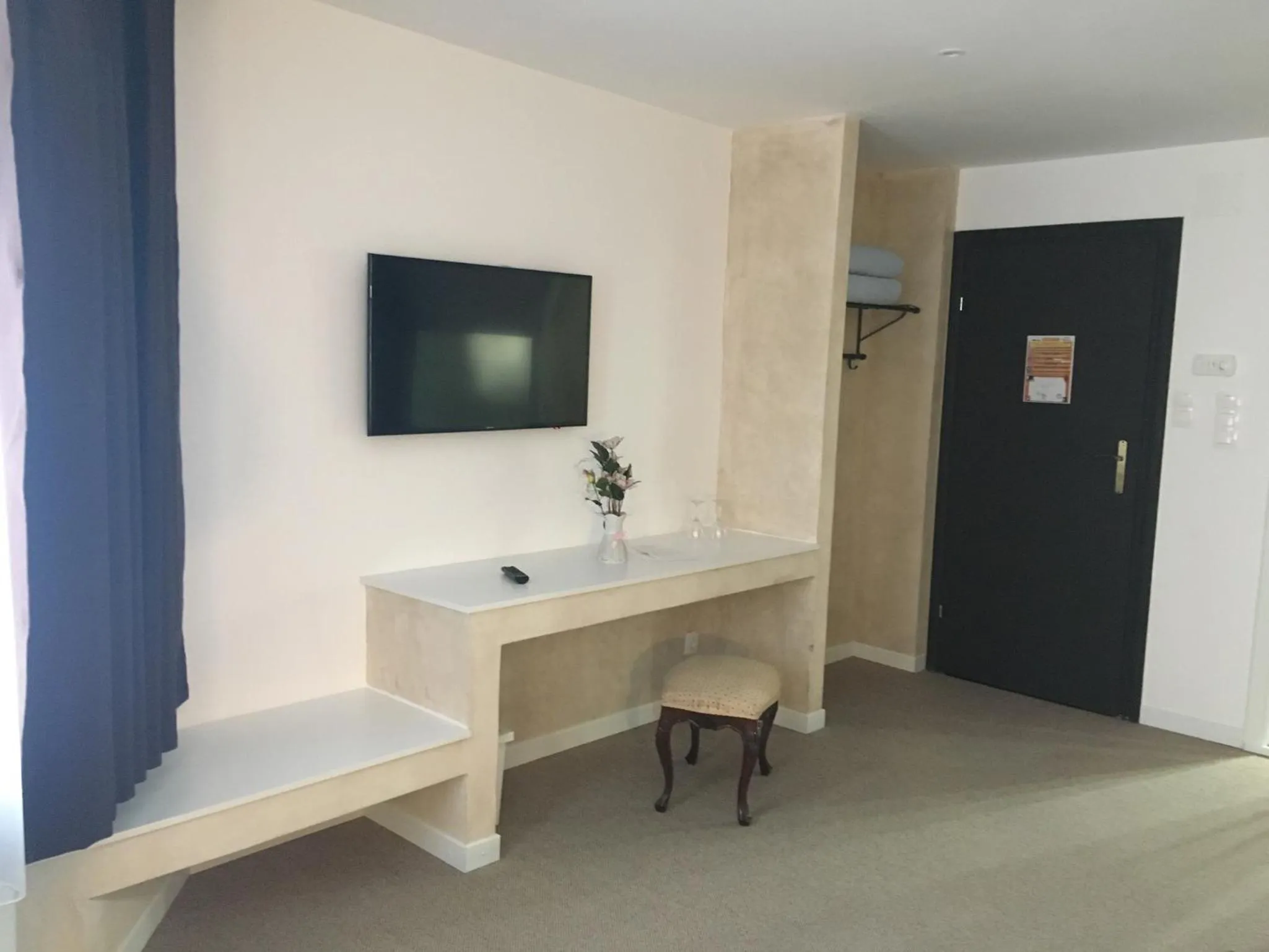 TV and multimedia in Csiki Hotel