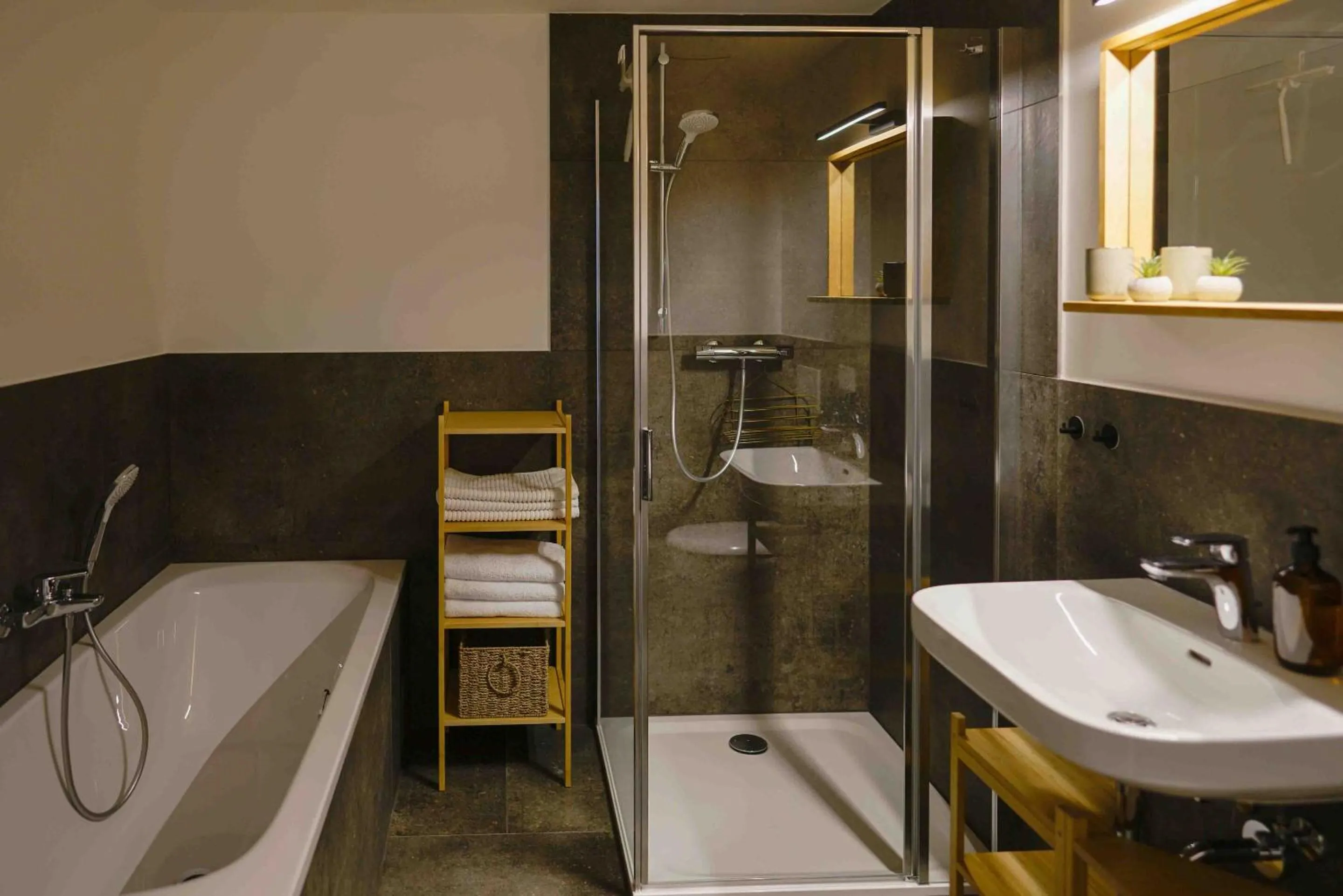 Bathroom in Lady Milavie apartments