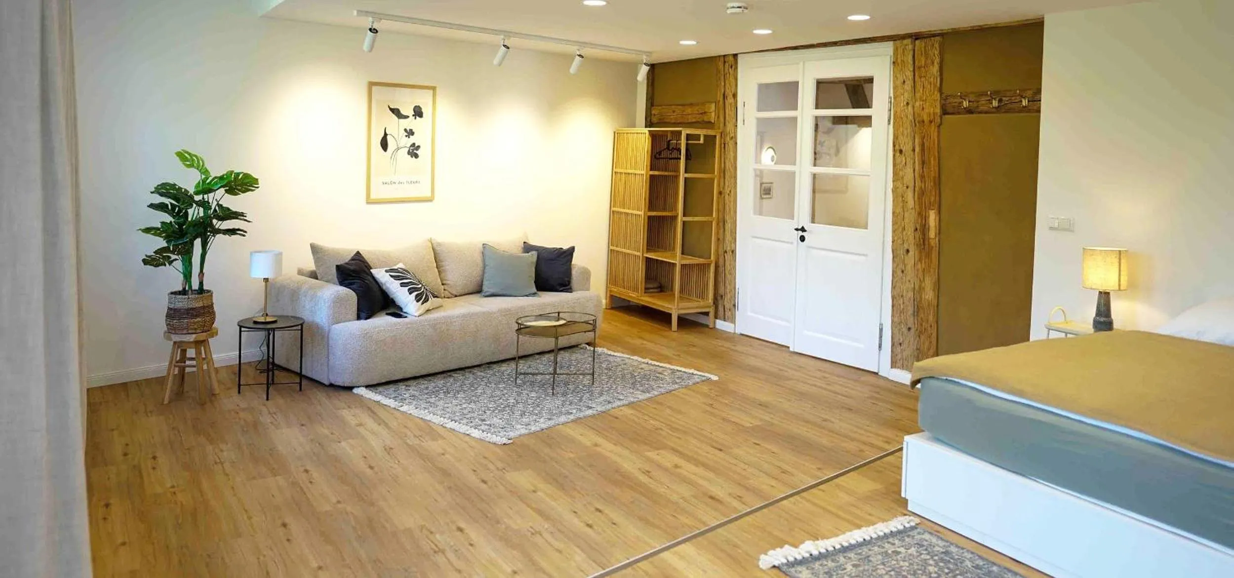 Lady Milavie apartments