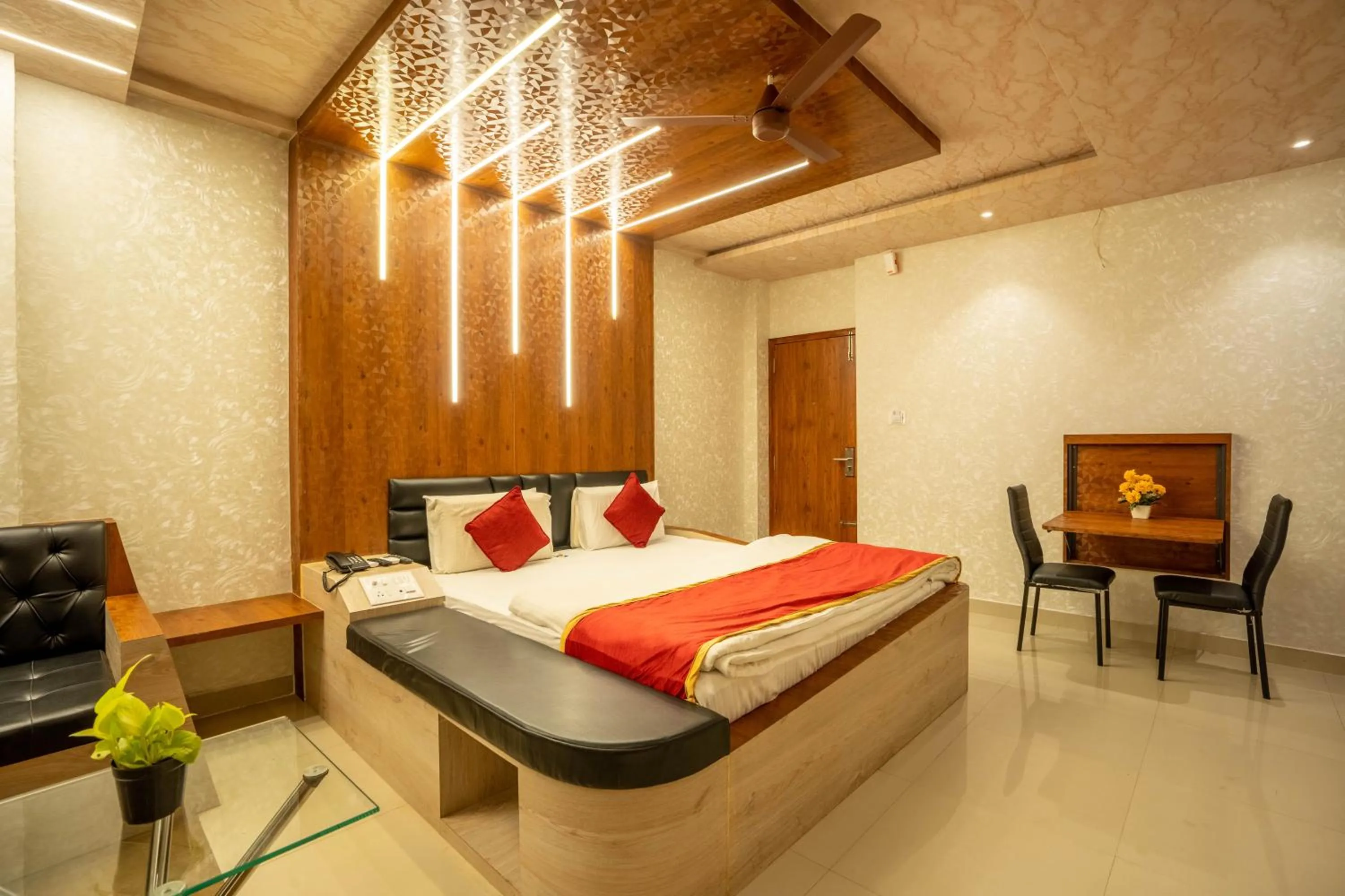 Bed in Seasons Suites Koramangala