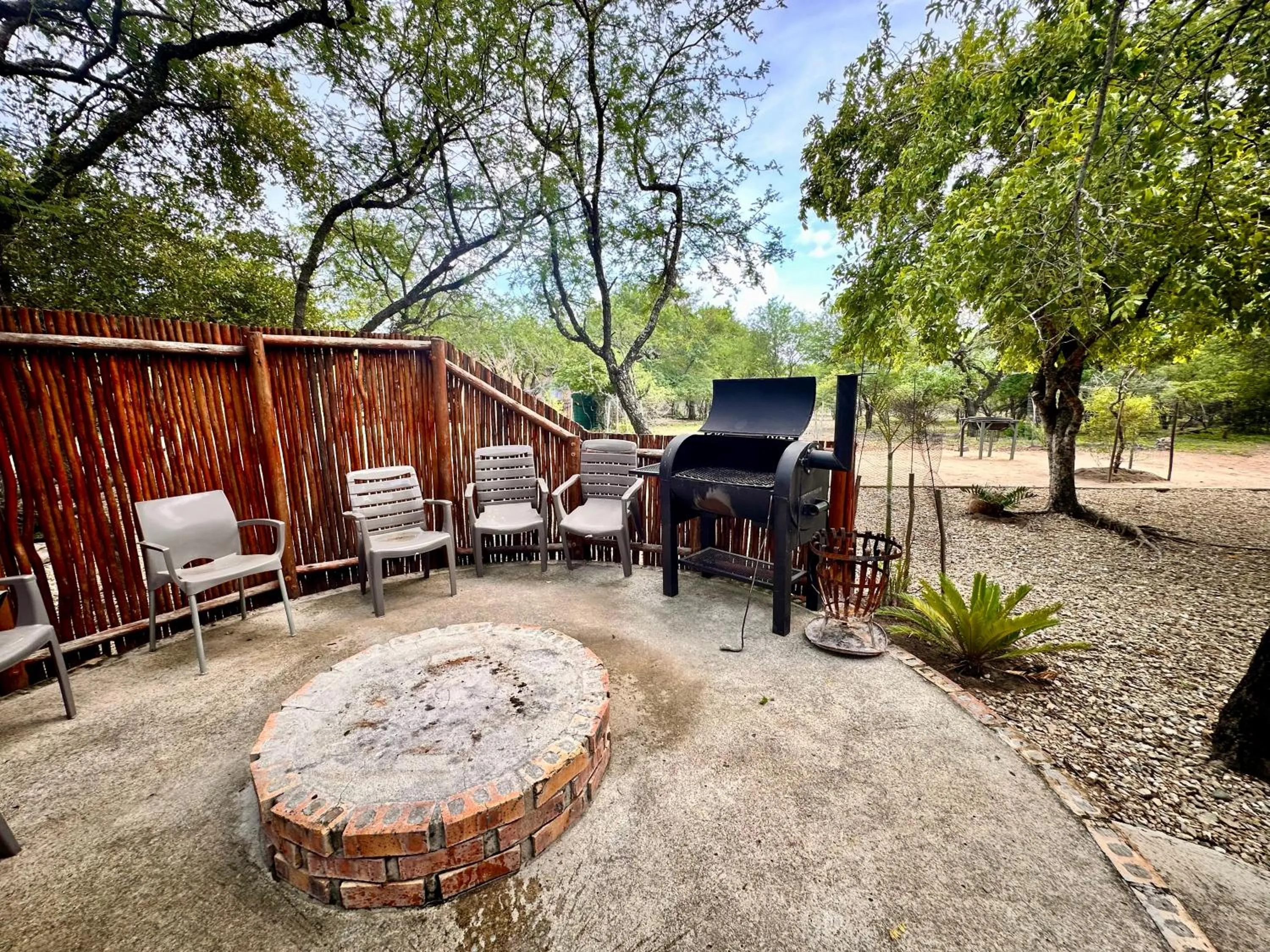BBQ facilities in Zaganaga Kruger Lodge