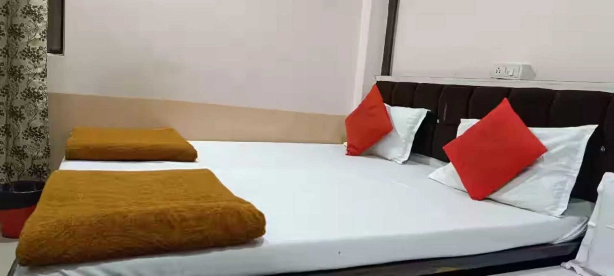 Bed in Hotel HM International