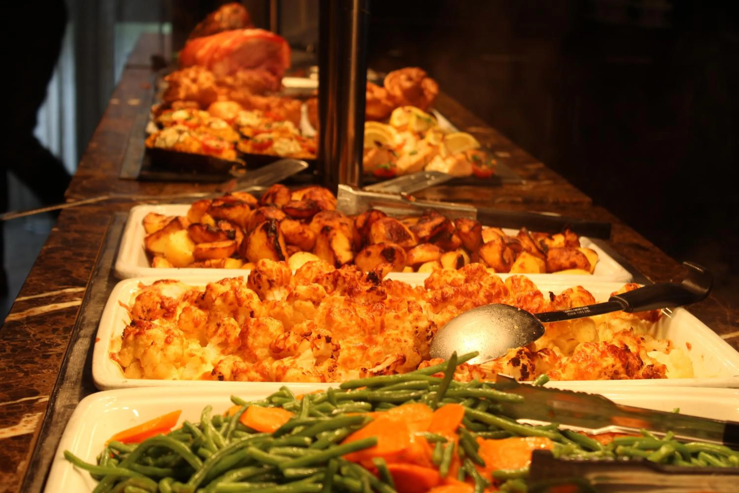 Restaurant/places to eat in Best Western Heath Court Hotel