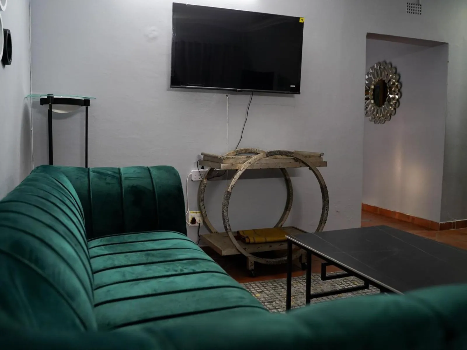 Living room in Aqua Guest House