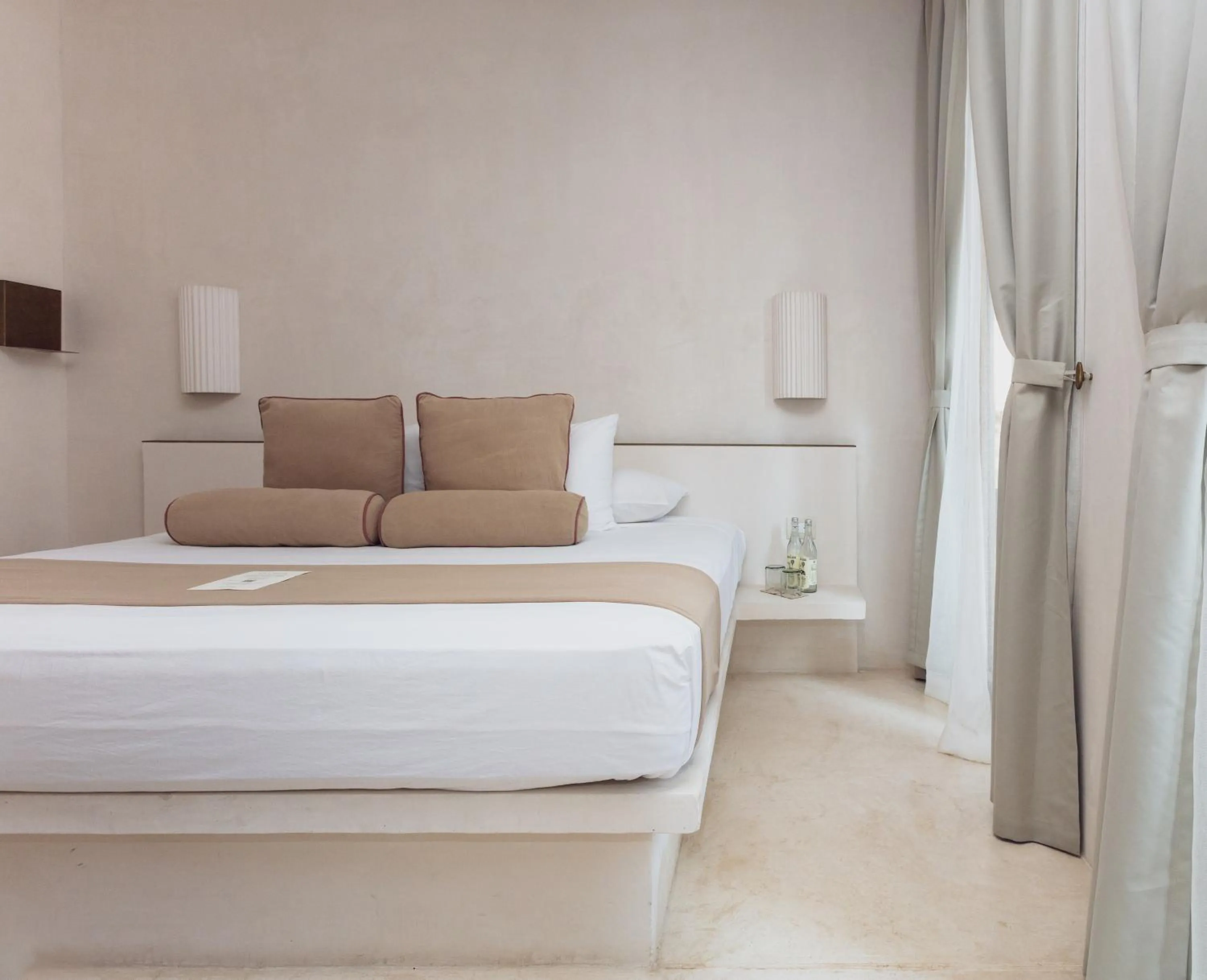 Bed in Suites Panamera