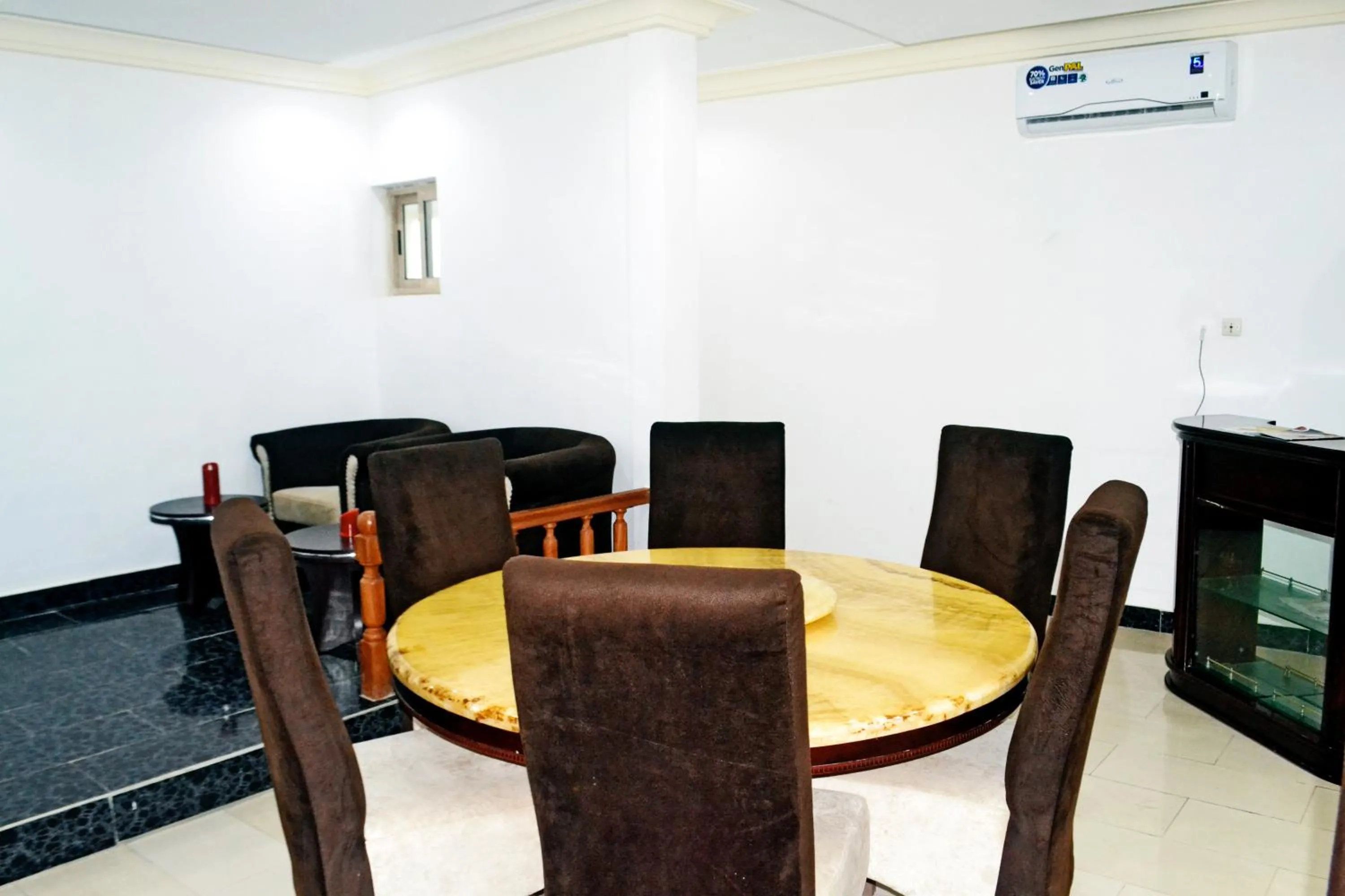 TV and multimedia in Beach Sand Hotel & Resort, Cotonou