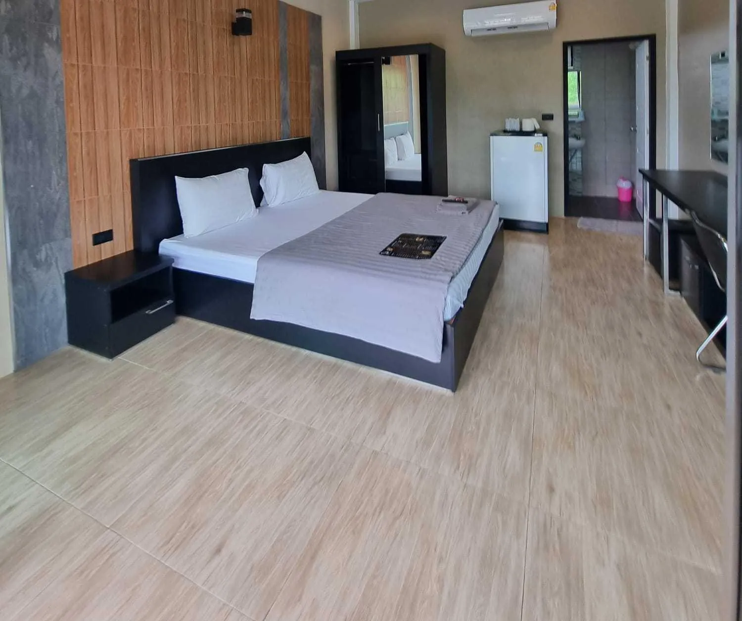 Bedroom in Ratchapruek DC Resort Angthong