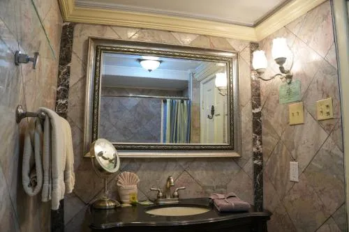 The Olivier House Hotel
