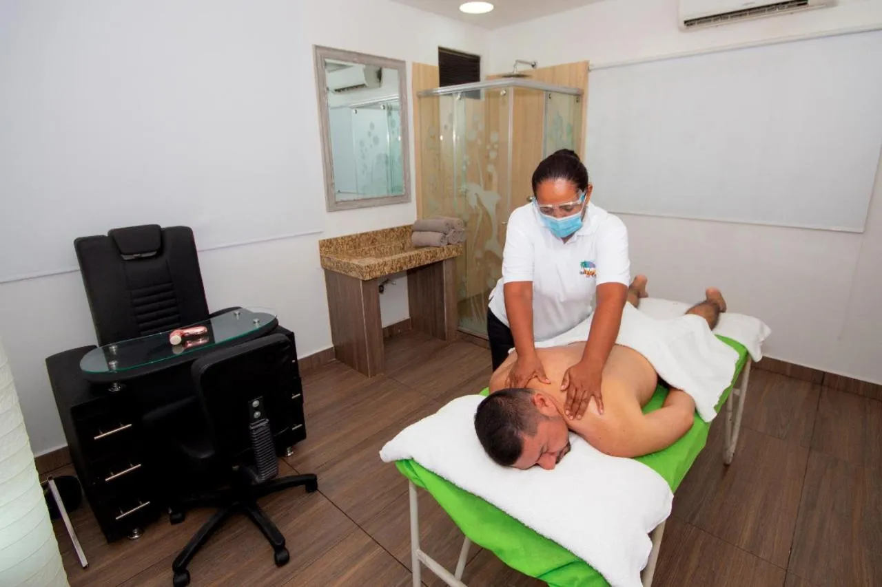 People in Hotel deluxe oasis de la colina boutique