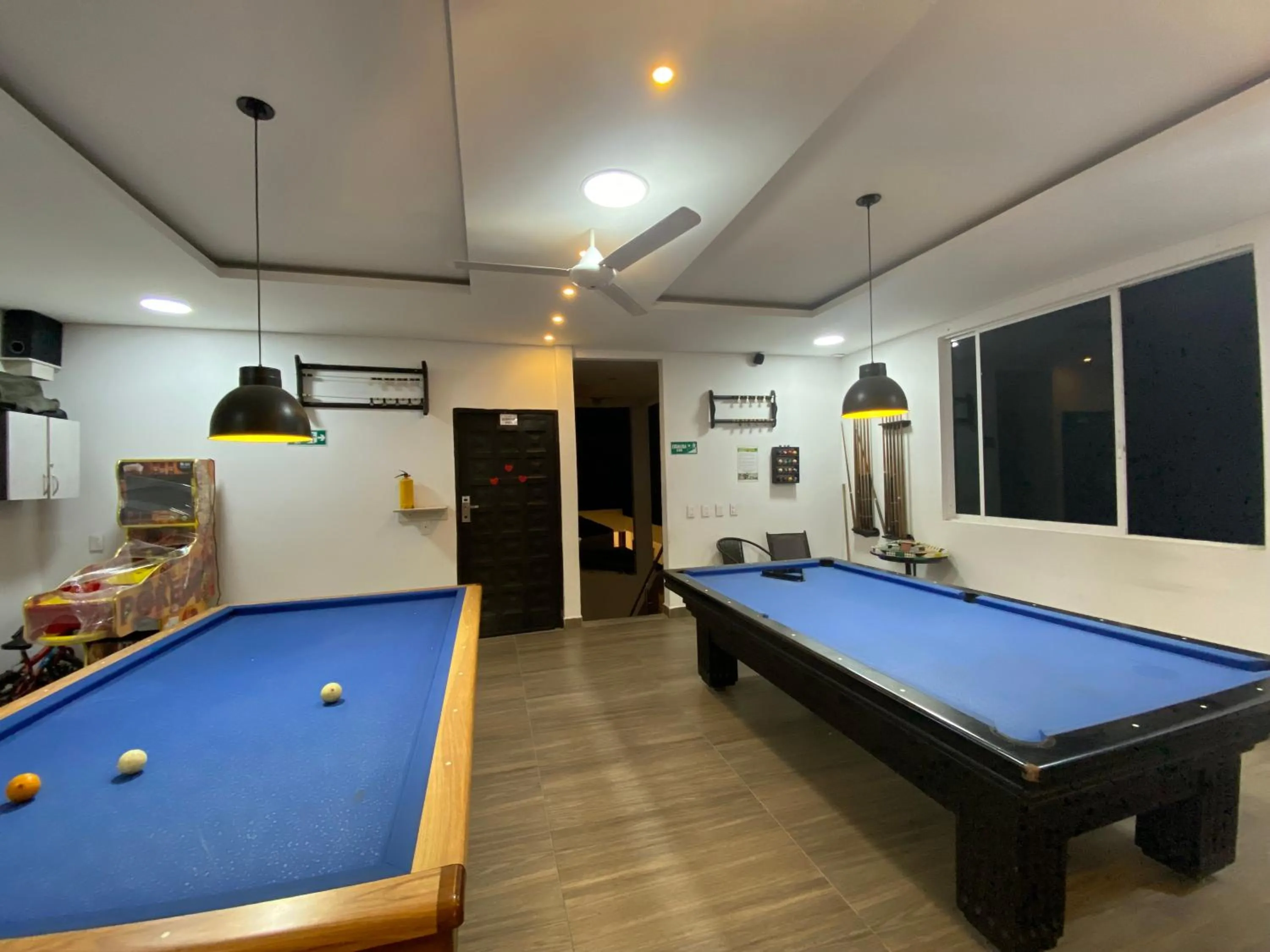 Billiard in Hotel deluxe oasis de la colina boutique