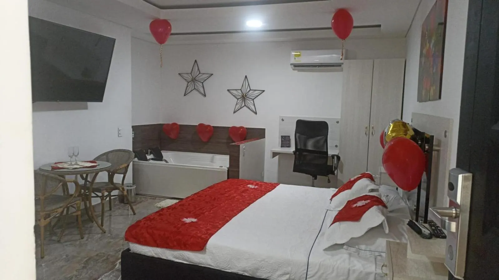 Bed in Hotel deluxe oasis de la colina boutique