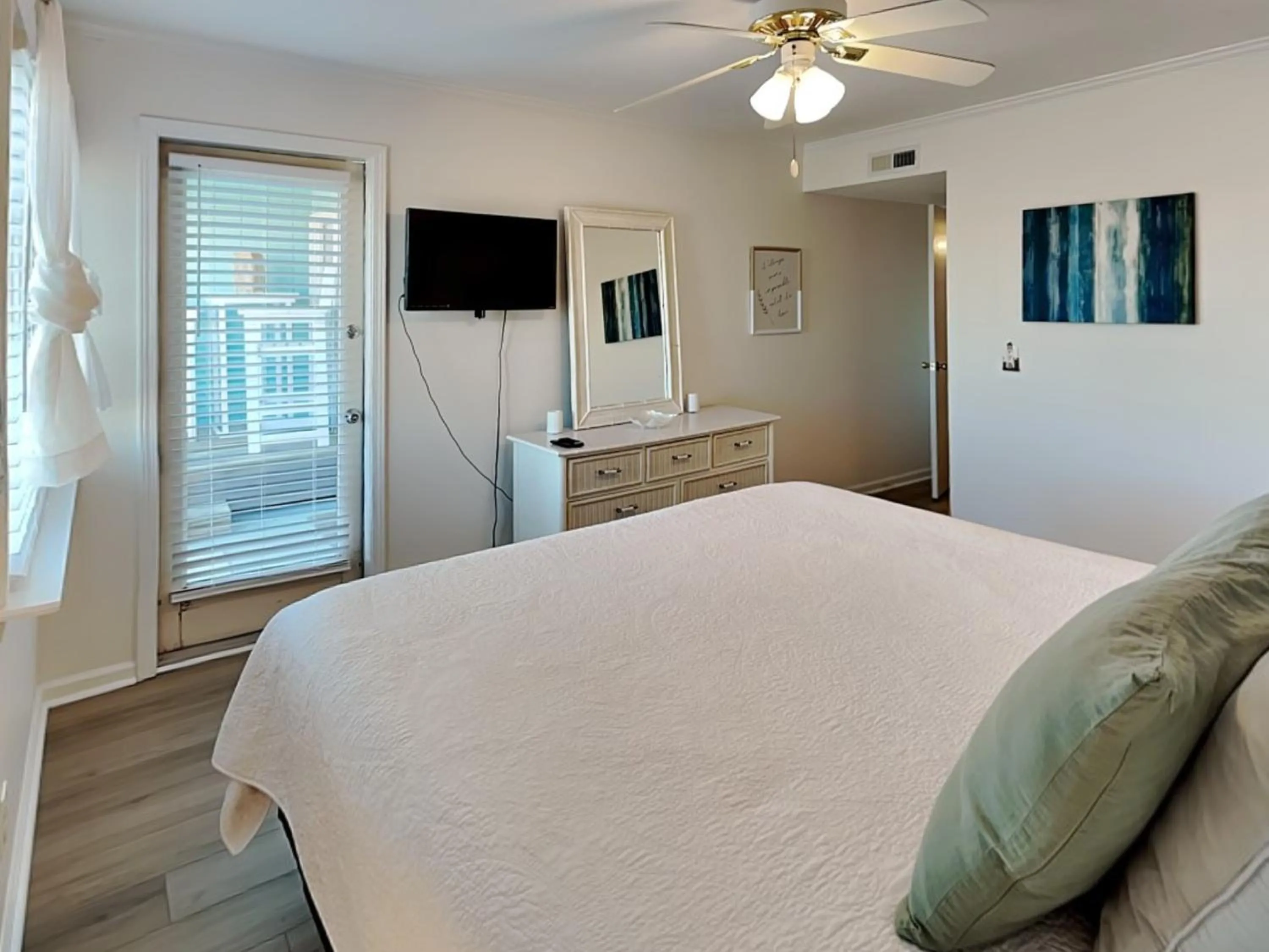 Bed in A Place At The Beach #1D