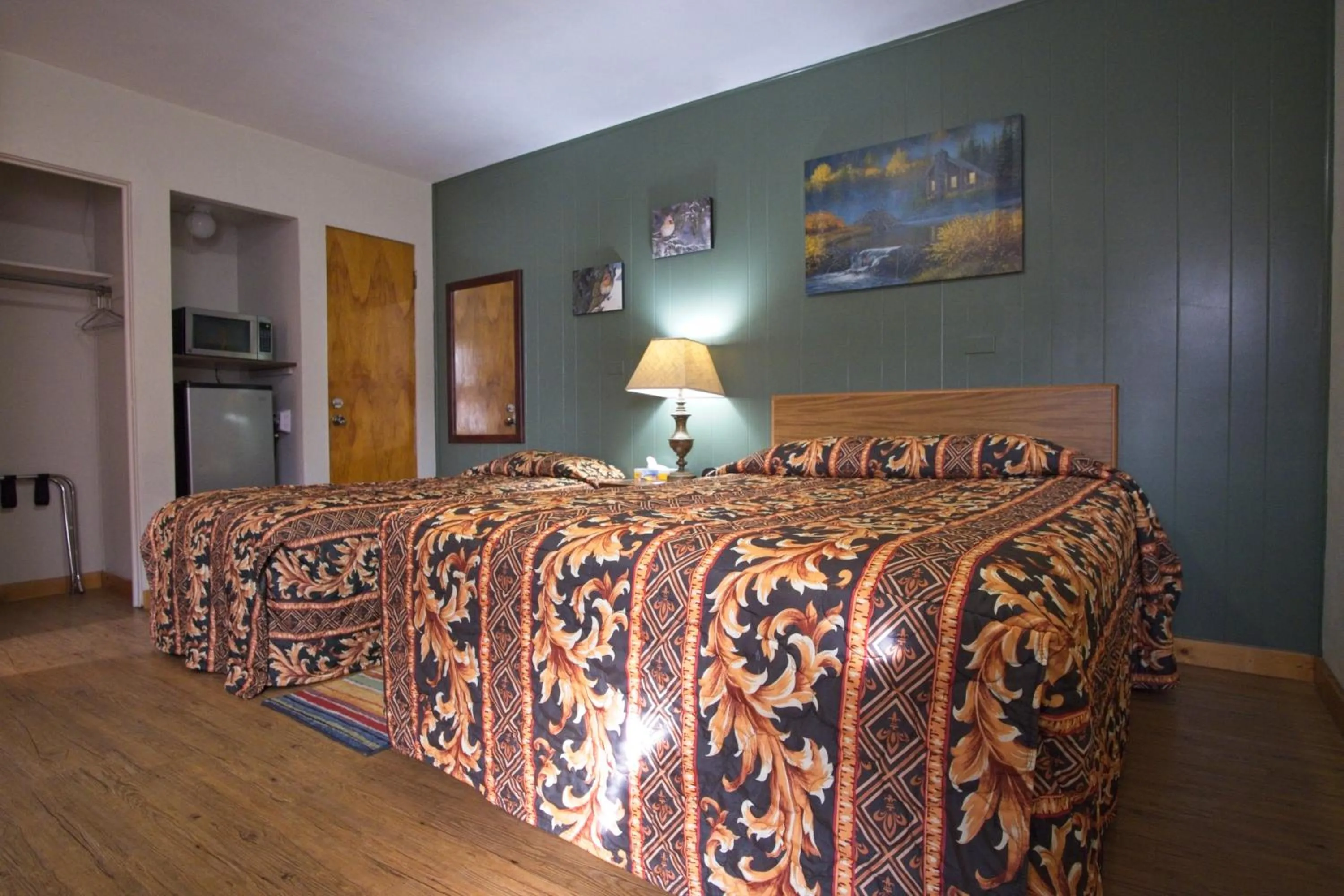 Bed in The King's Inn