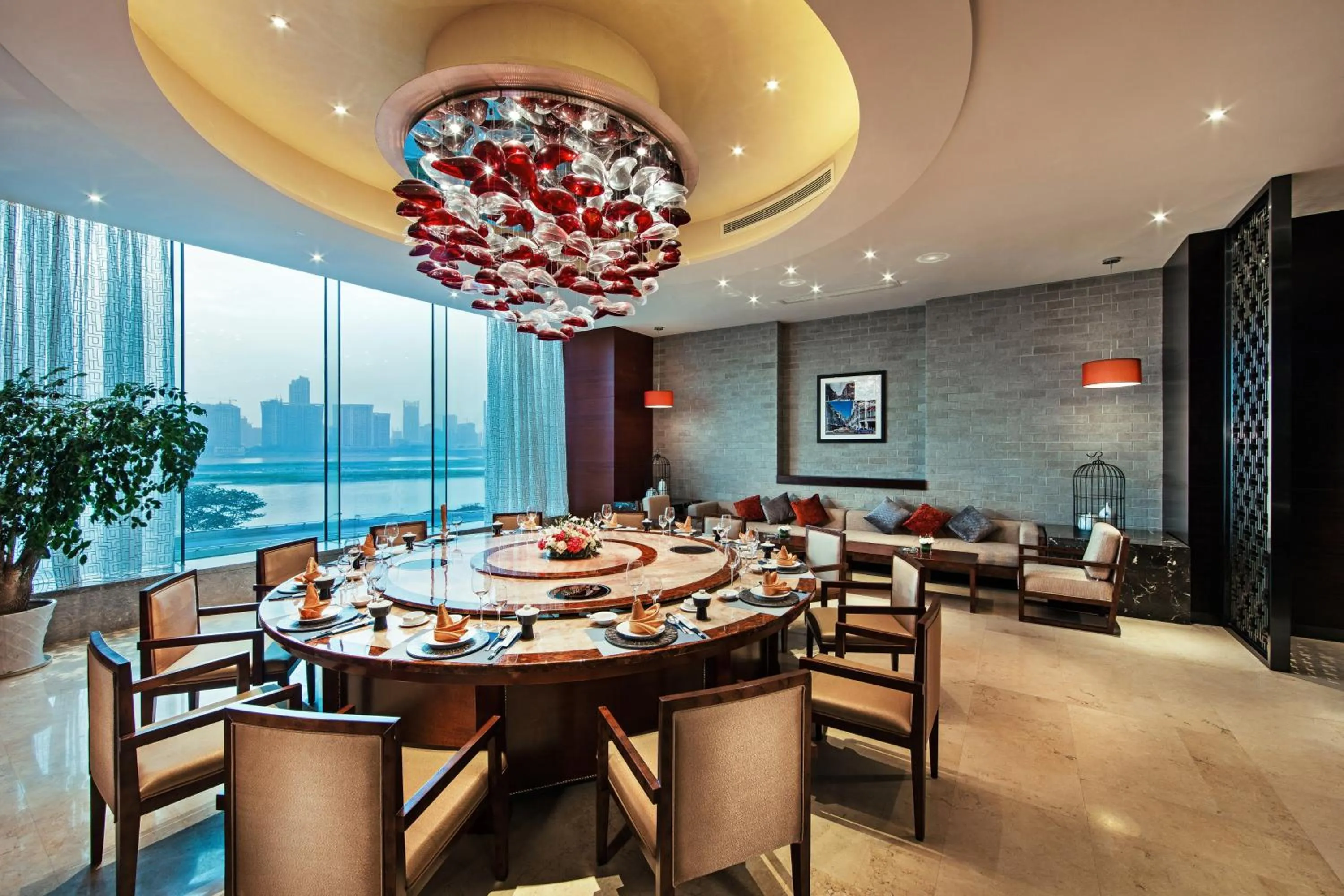 Restaurant/places to eat in Swiss Grand Nanchang