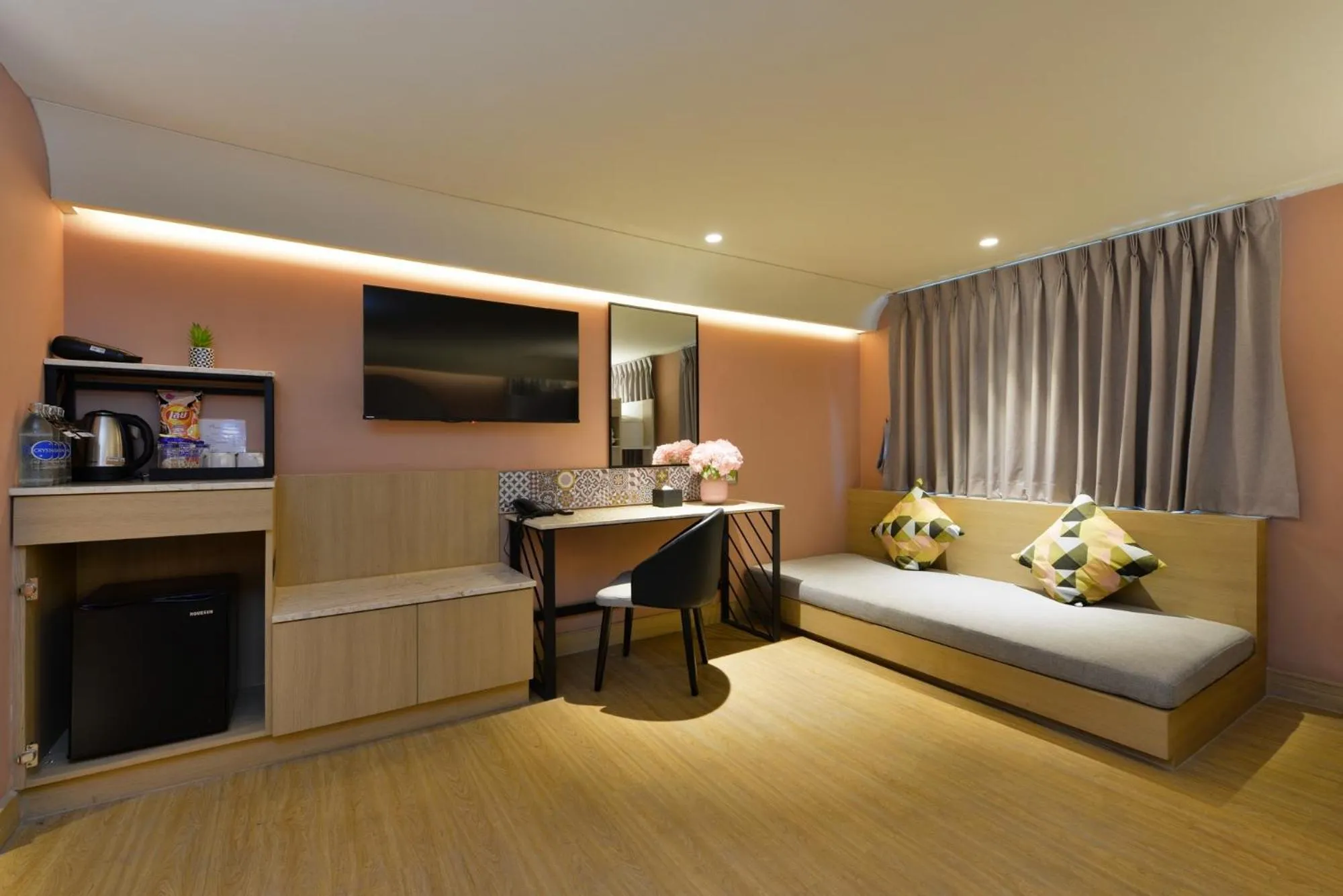 Bed in Kastel Bangkok Hotel