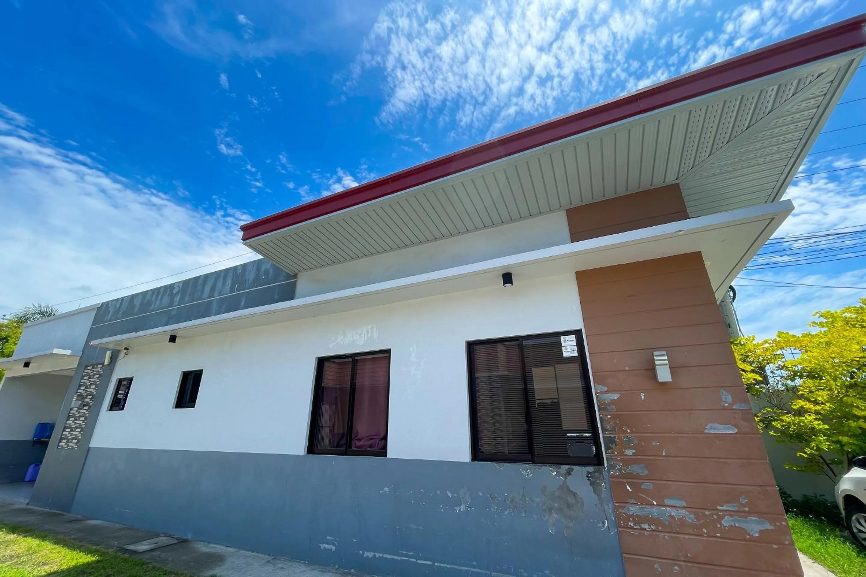 Property building in Casanova Inn