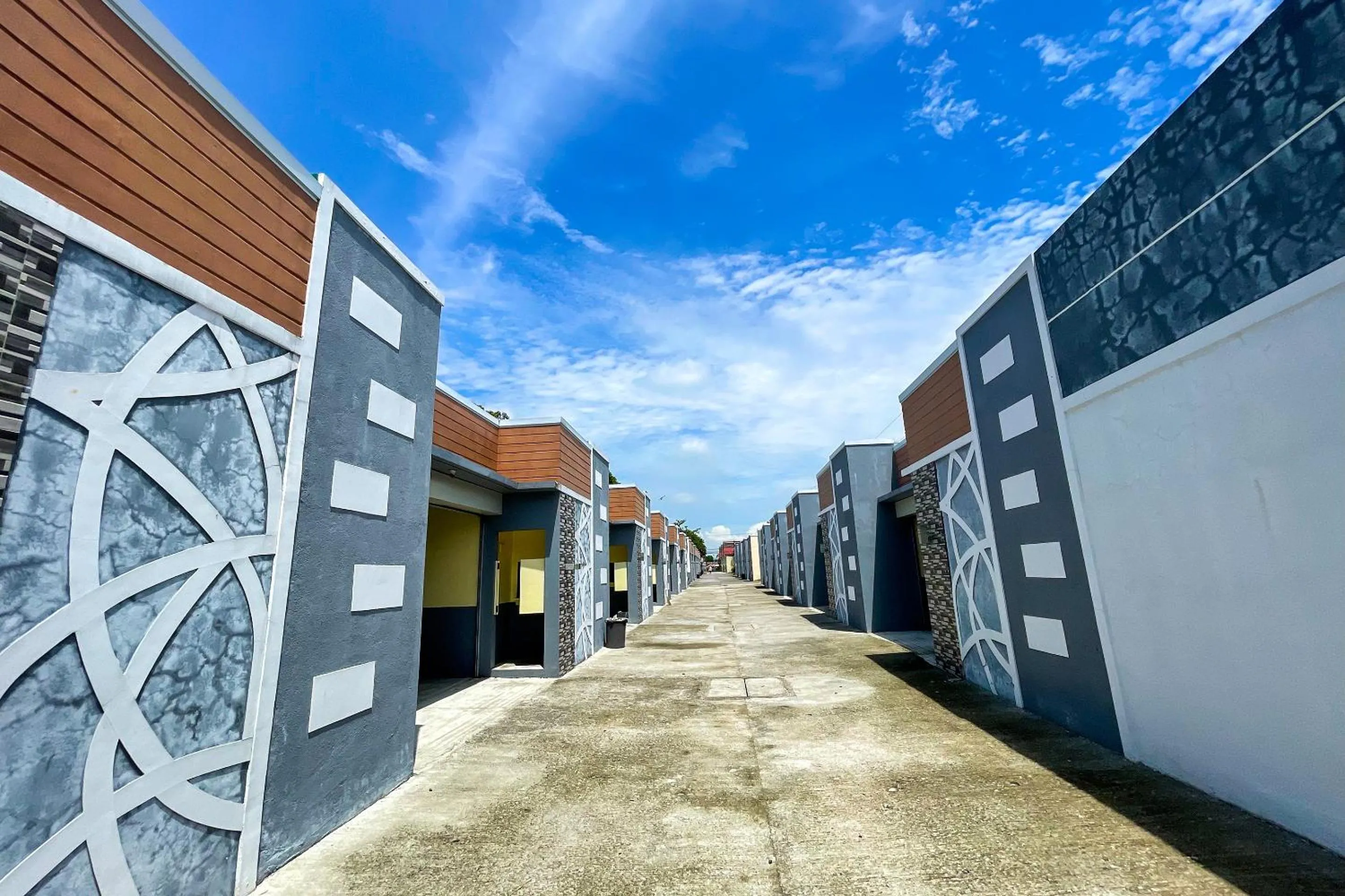 Property building in Casanova Inn