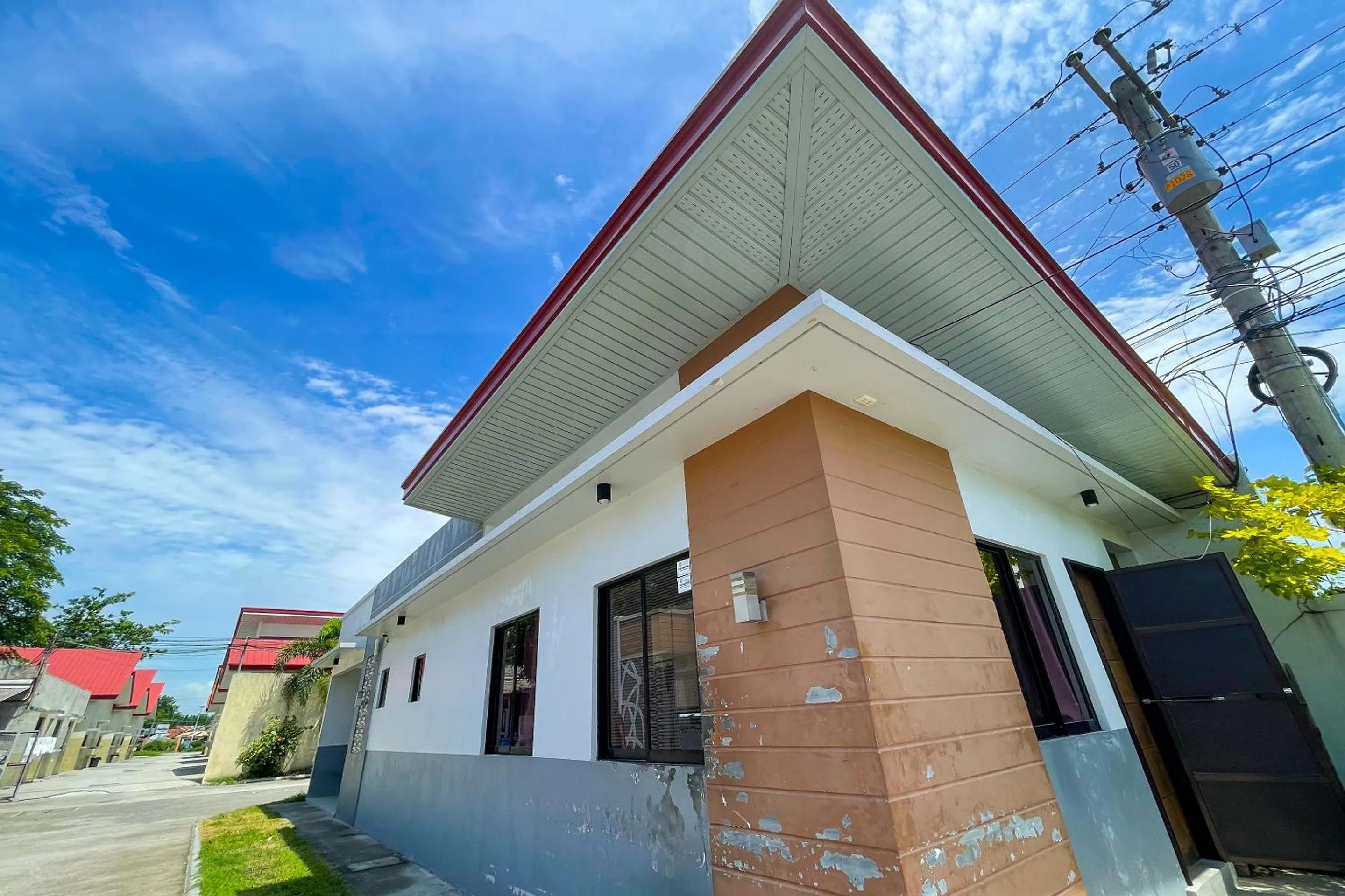 Property building in Casanova Inn