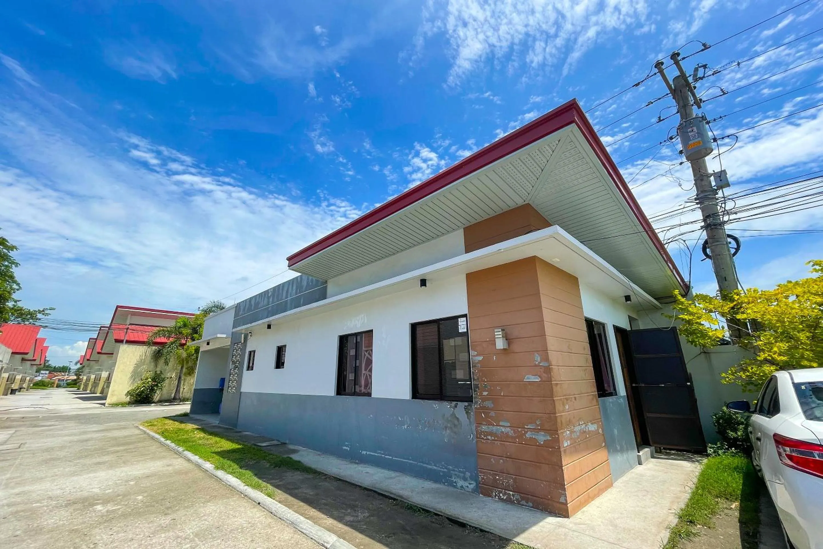 Property building in Casanova Inn