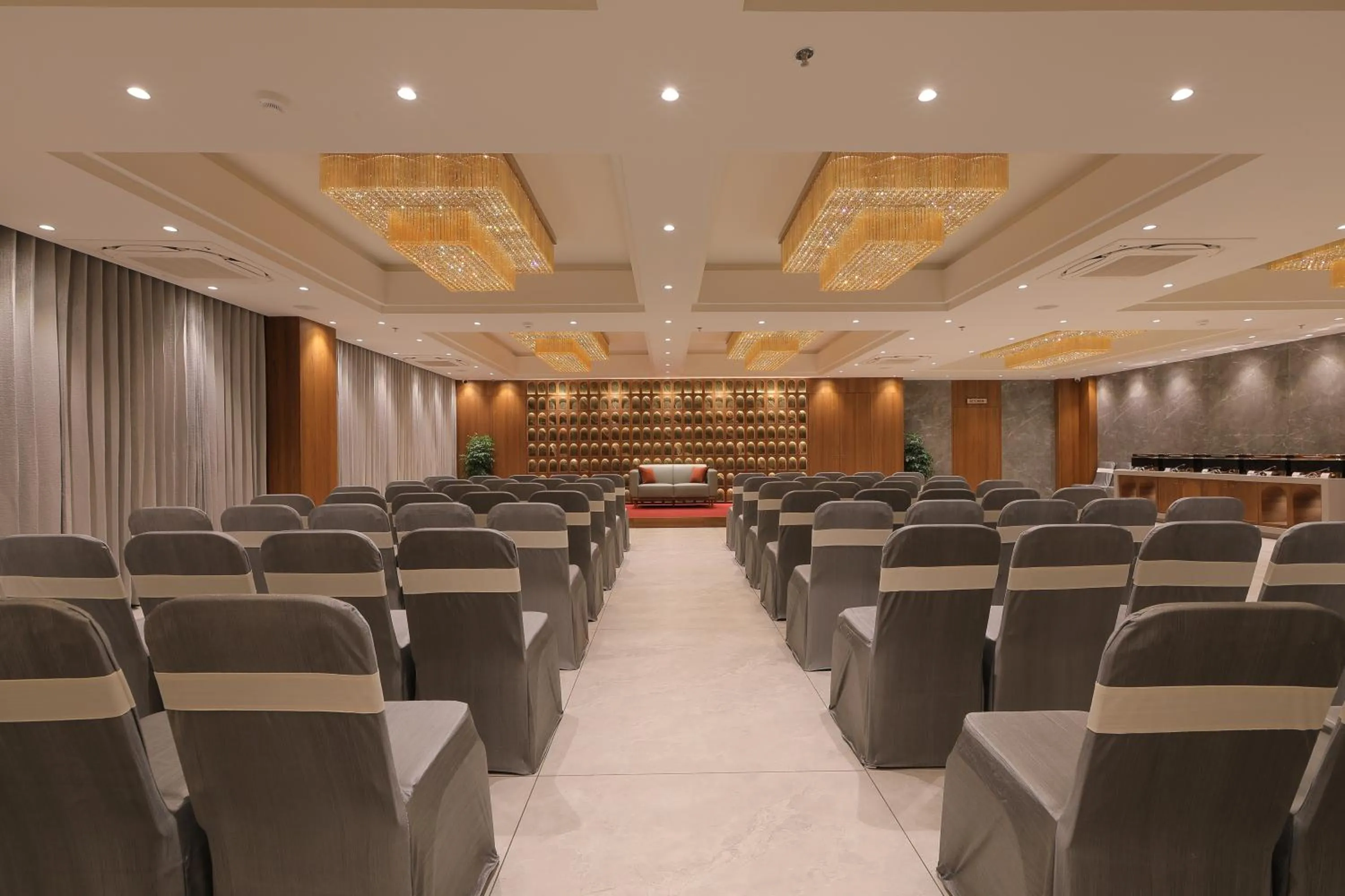 Meeting/conference room in Plenteous Inn