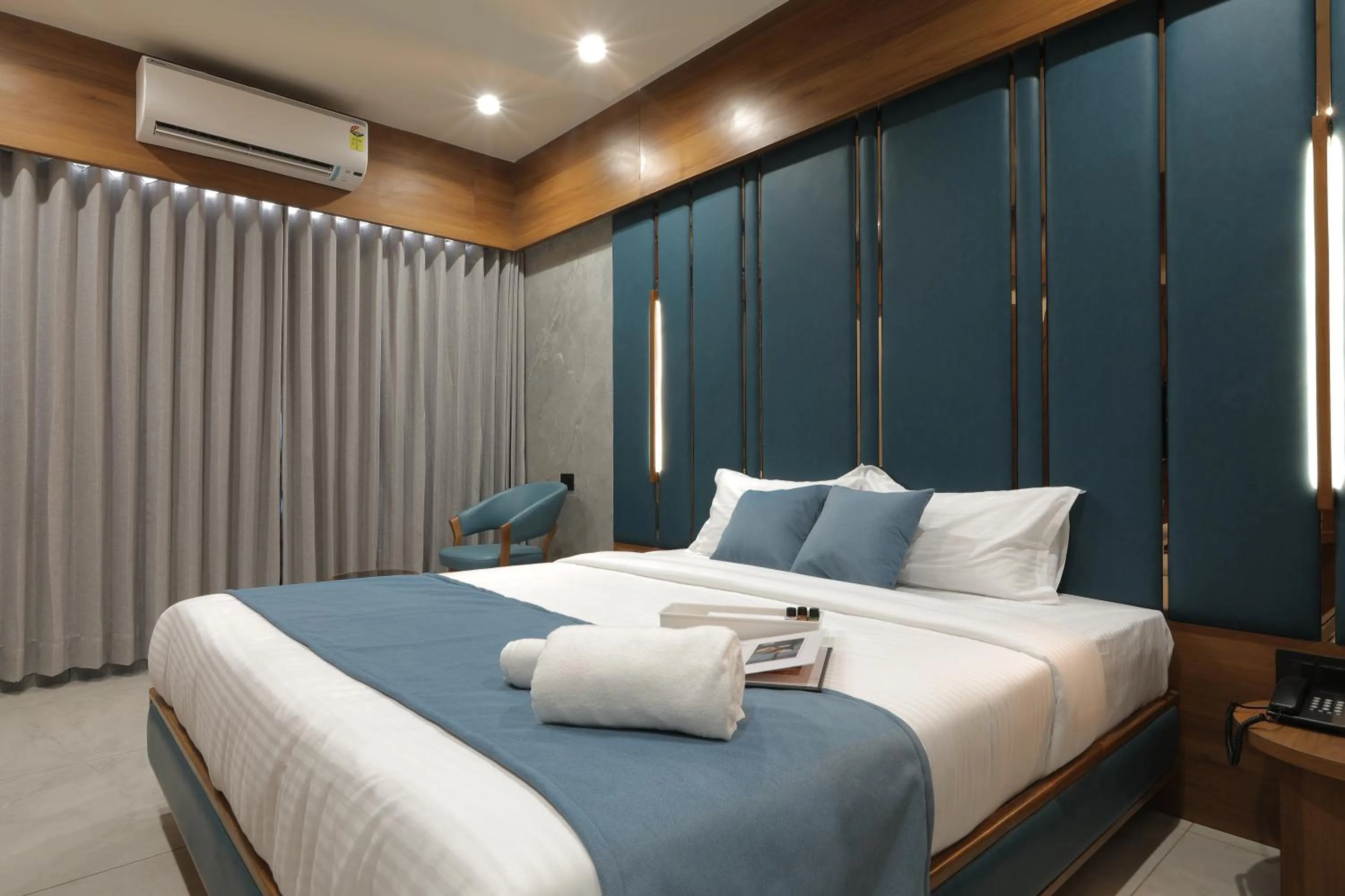 Bed in Plenteous Inn