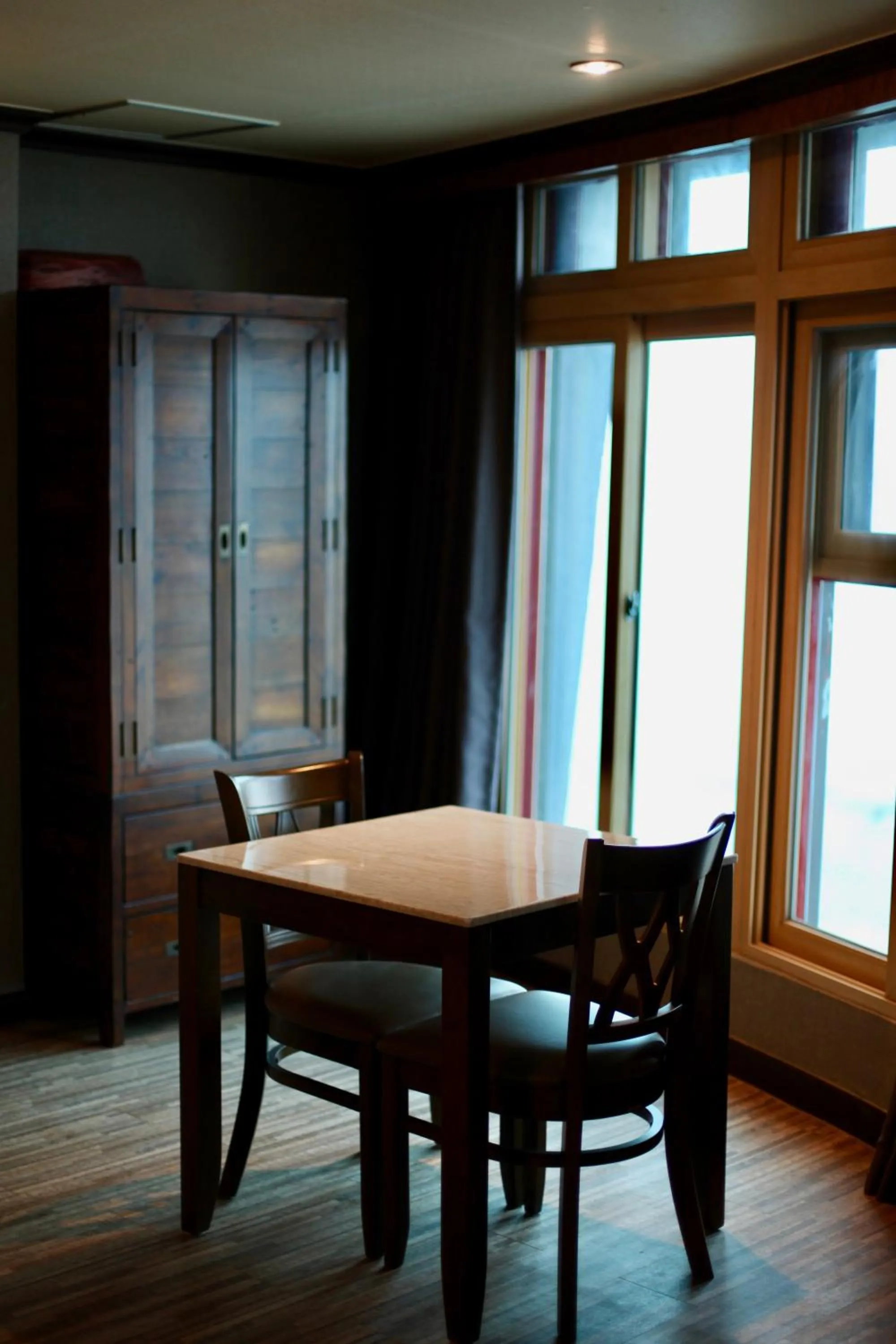 Decorative detail in Benikea Hotel Mountain & Ocean Daepohang