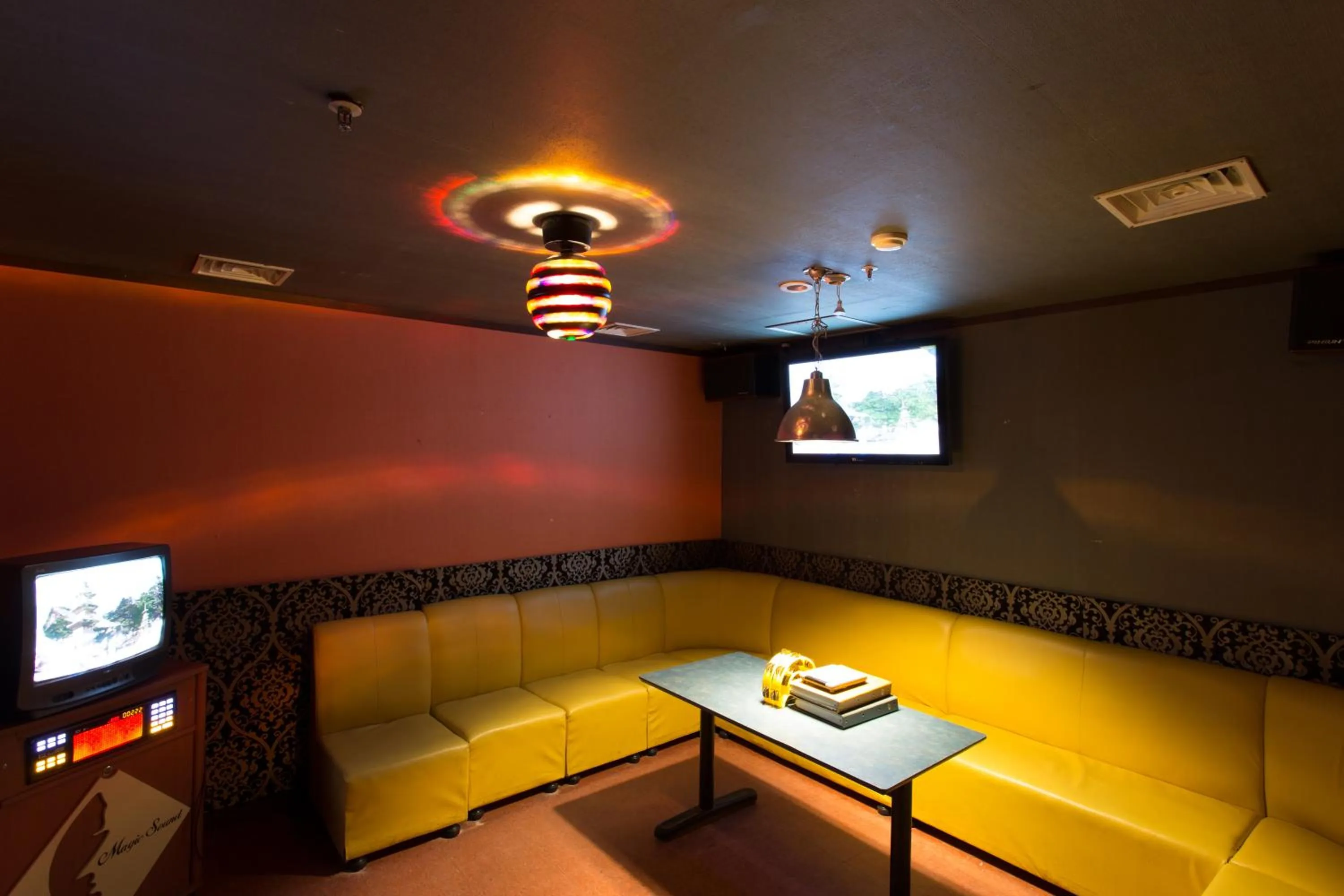 Karaoke in Benikea Hotel Mountain & Ocean Daepohang