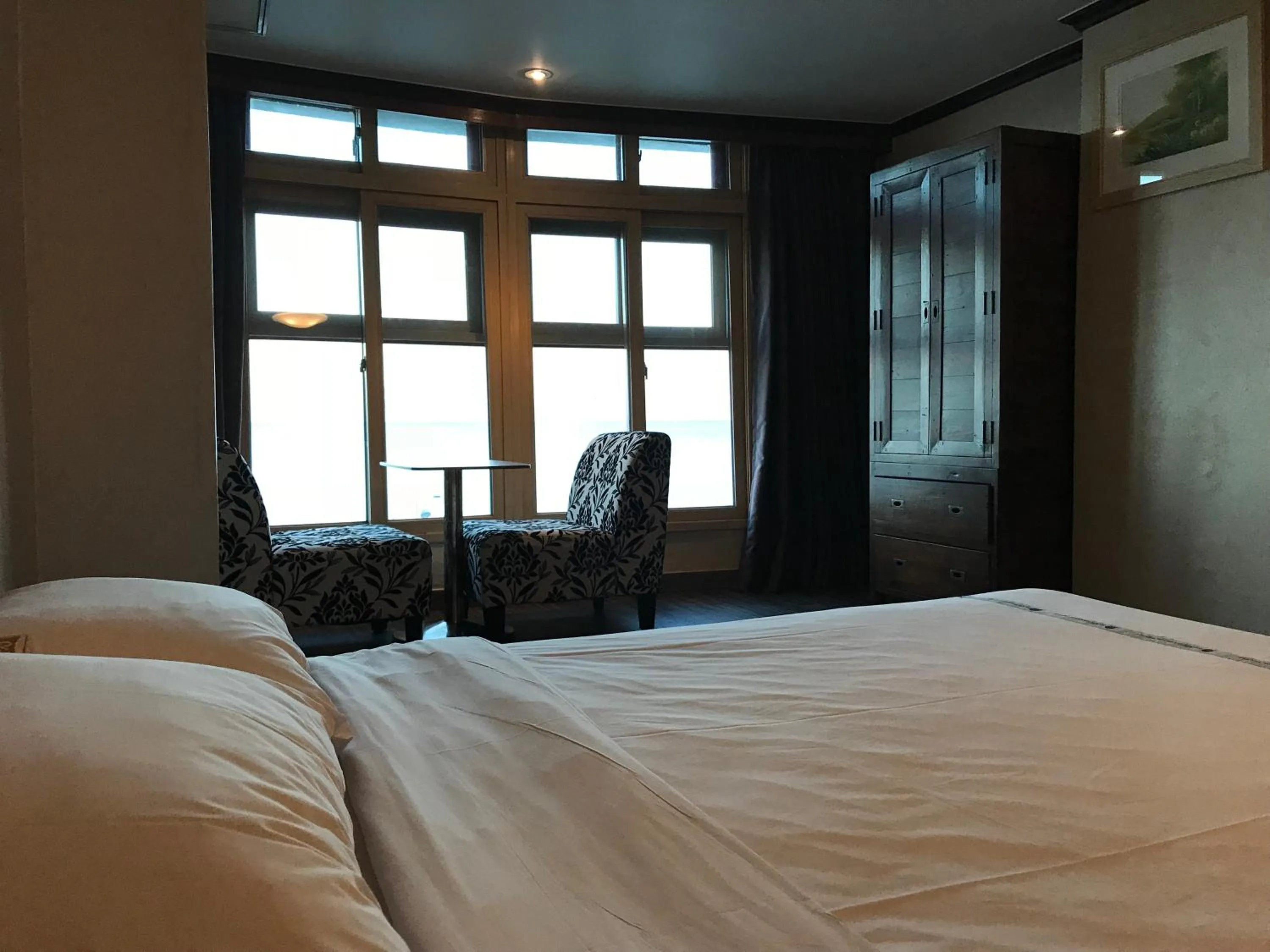 Decorative detail in Benikea Hotel Mountain & Ocean Daepohang