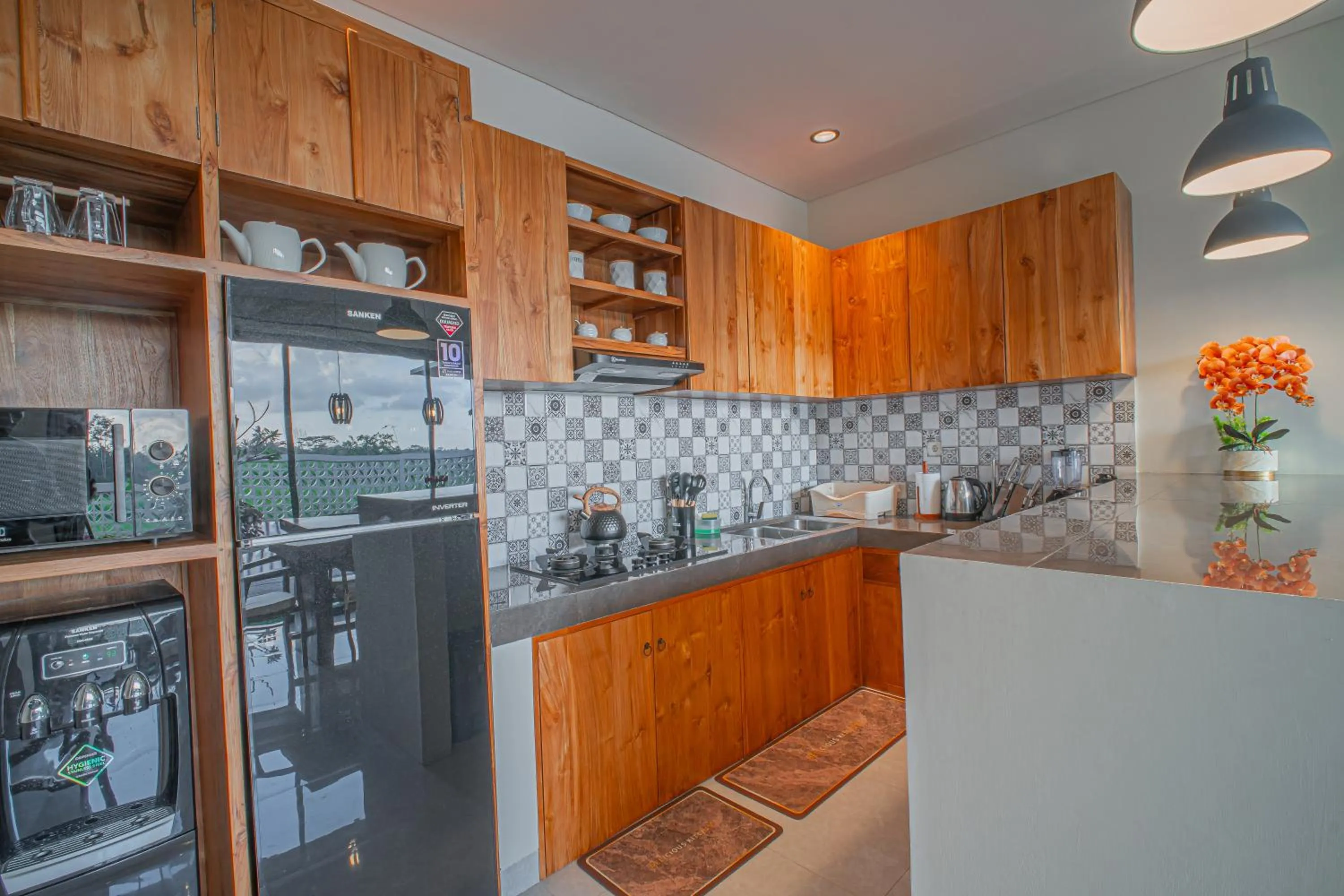 Kitchen or kitchenette in Mahadewi Sunset Villa