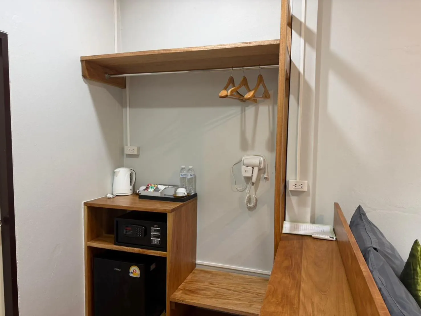 safe in Khao Sok Jungle Huts Resort