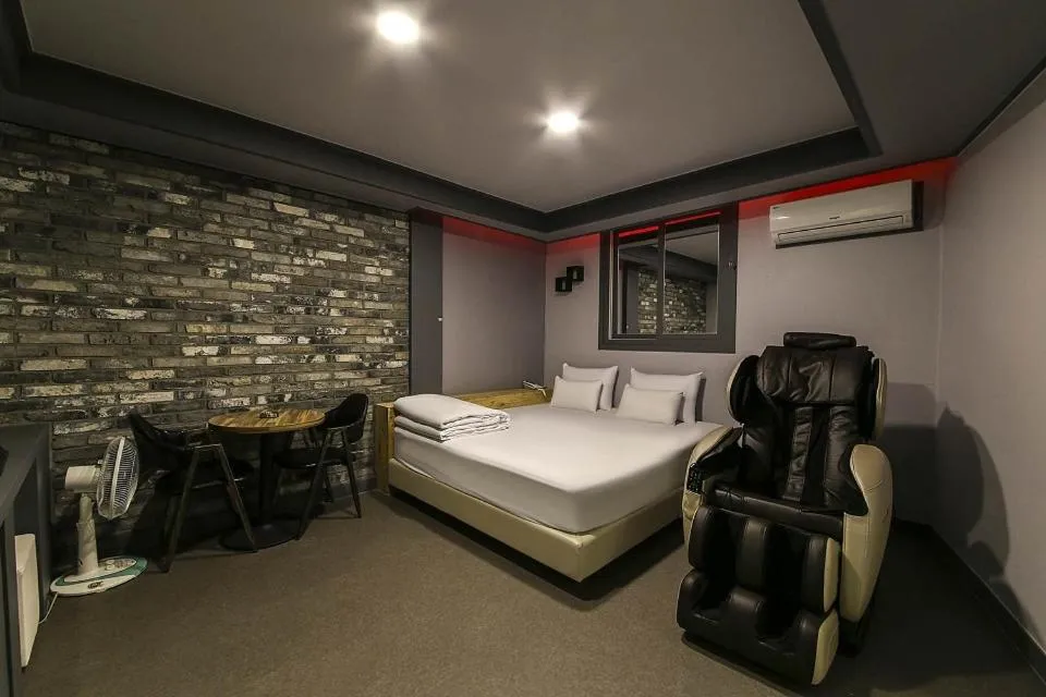 Superior Double Room - single occupancy in Amor Hotel Gimhae