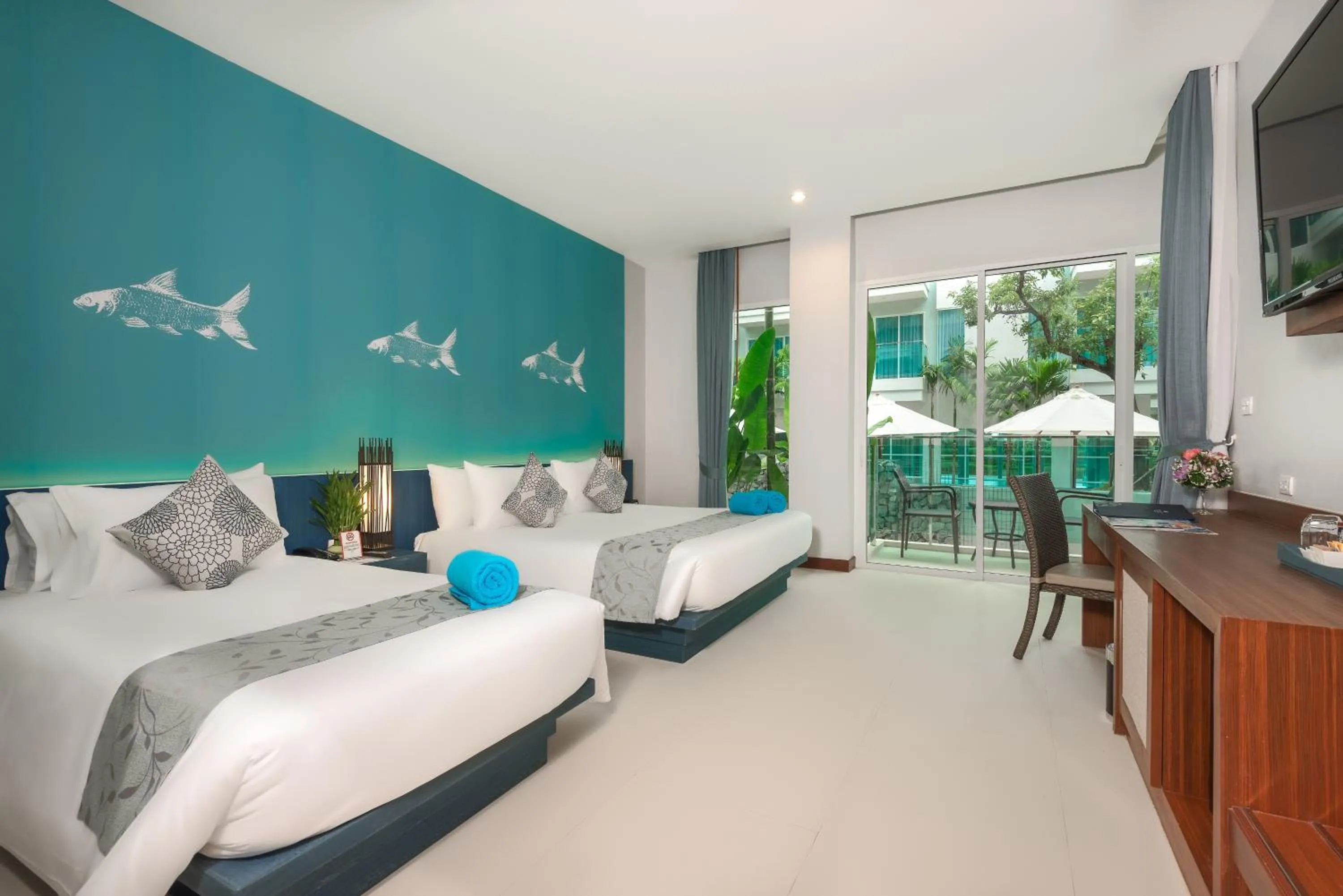 Property building, Bed in Fishermens Harbour Urban Resort - SHA Extra Plus