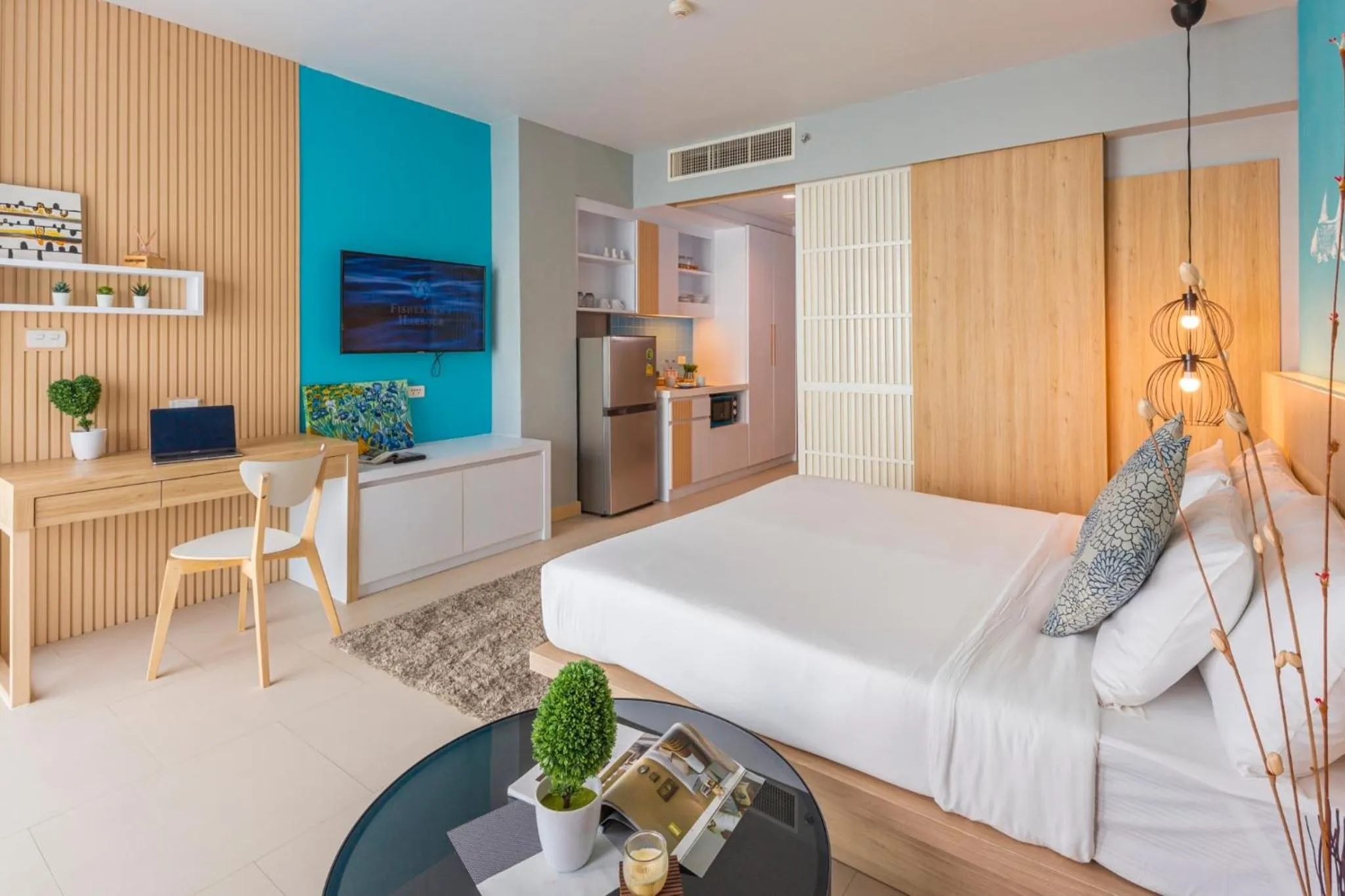 Bedroom, Bed in Fishermens Harbour Urban Resort - SHA Extra Plus