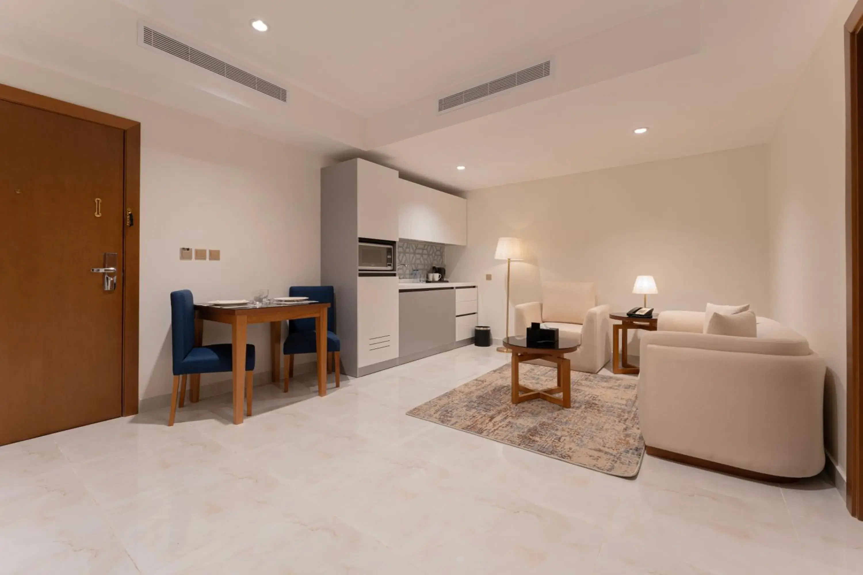 Grand Suite with Sea View in Corp Yanbu Hotel - B1 Grand Suite with Sea View in Corp Yanbu Hotel - B1